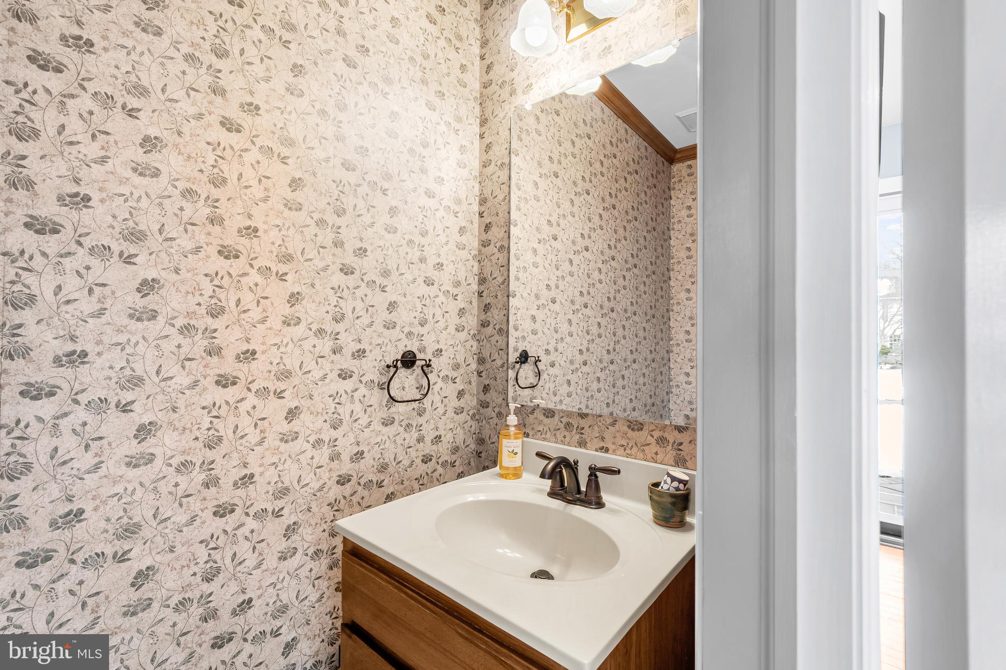 CHARTWELL - Residential