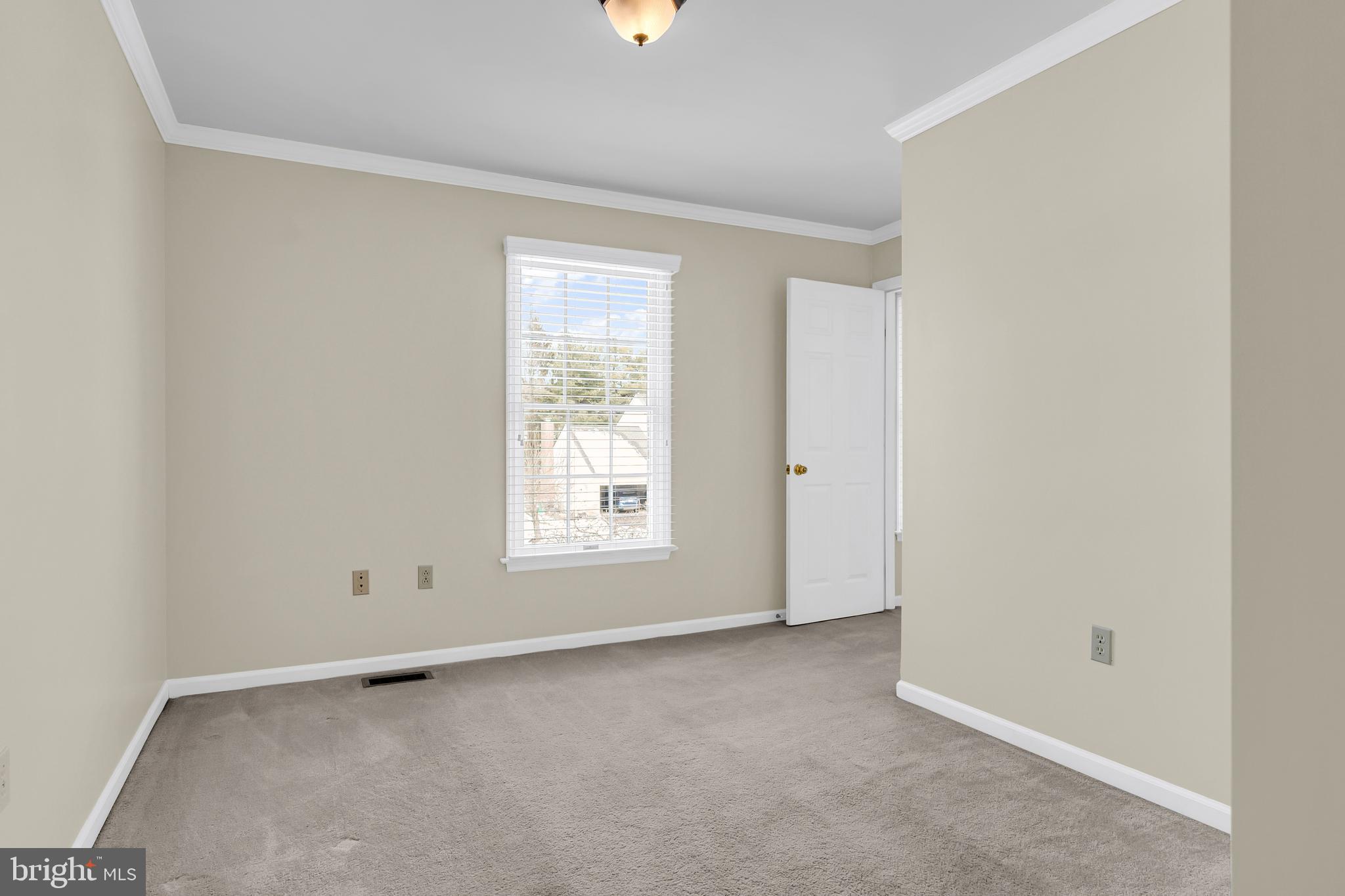 CHARTWELL - Residential