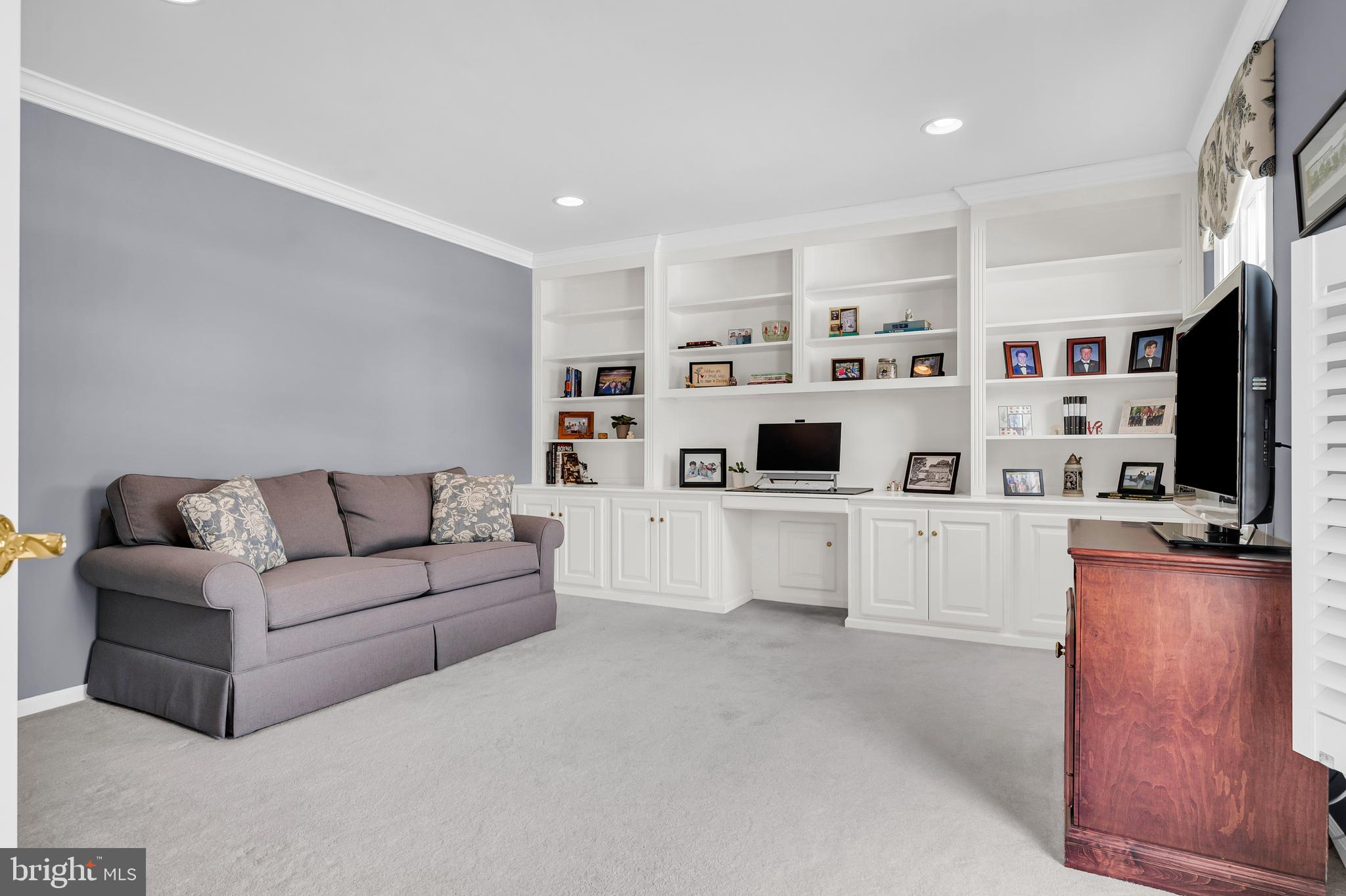 CHARTWELL - Residential