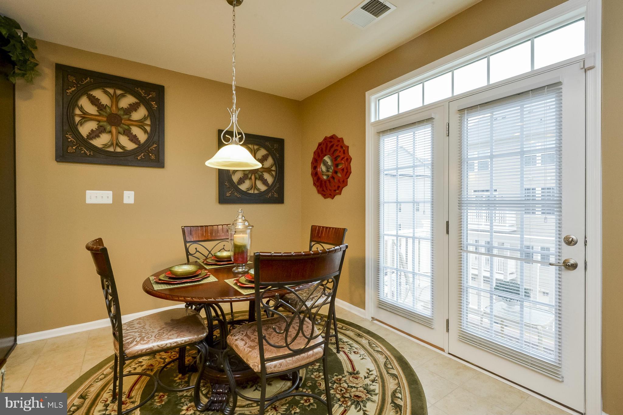 TOWN CENTER COMMONS - Residential