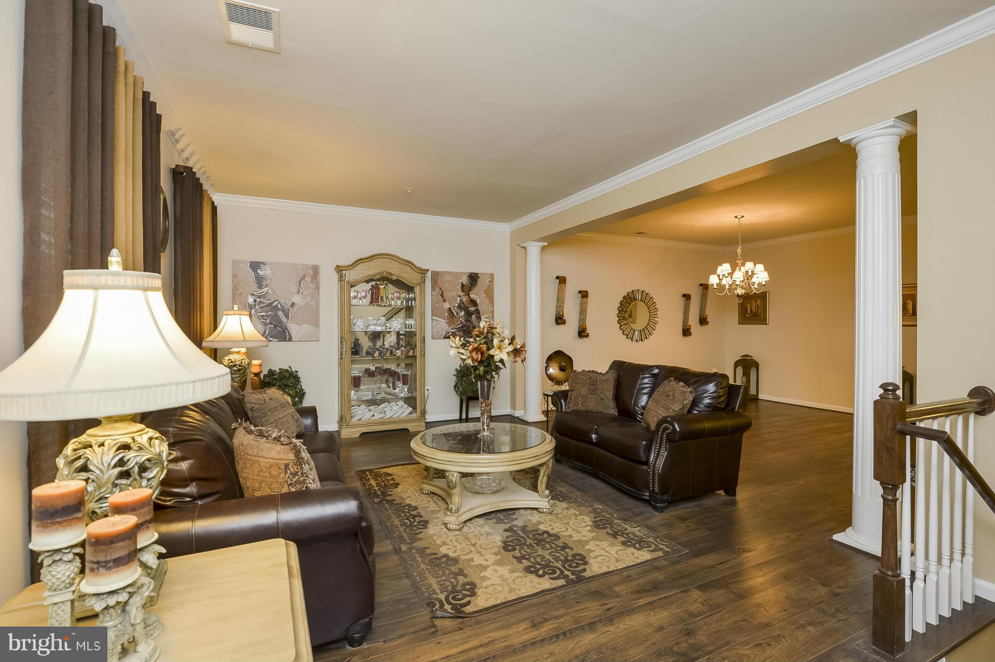 TOWN CENTER COMMONS - Residential