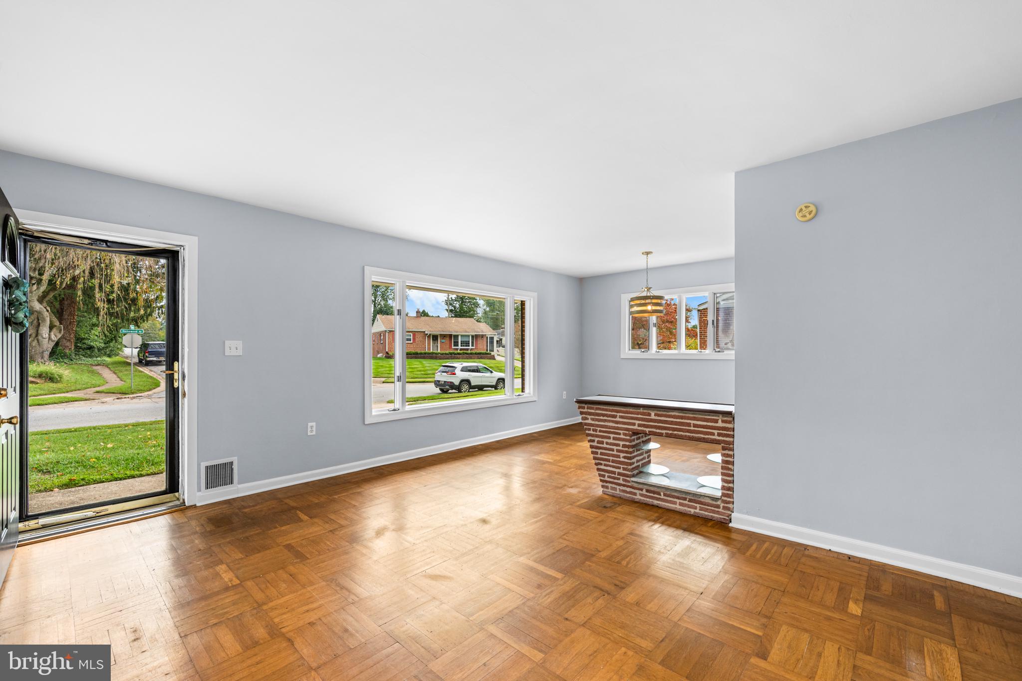 12 HOMEWOOD ROAD
