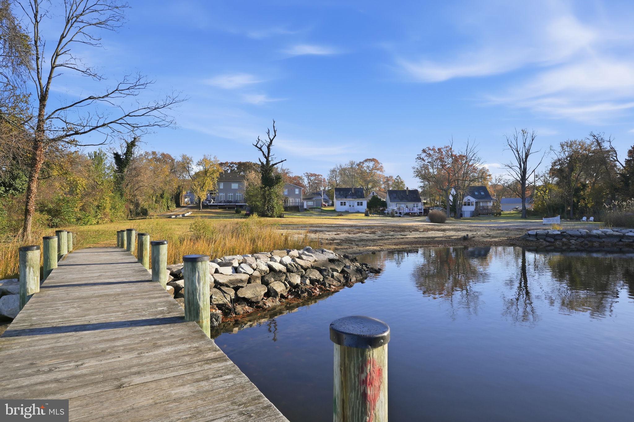UPPER MAGOTHY BEACH - Residential