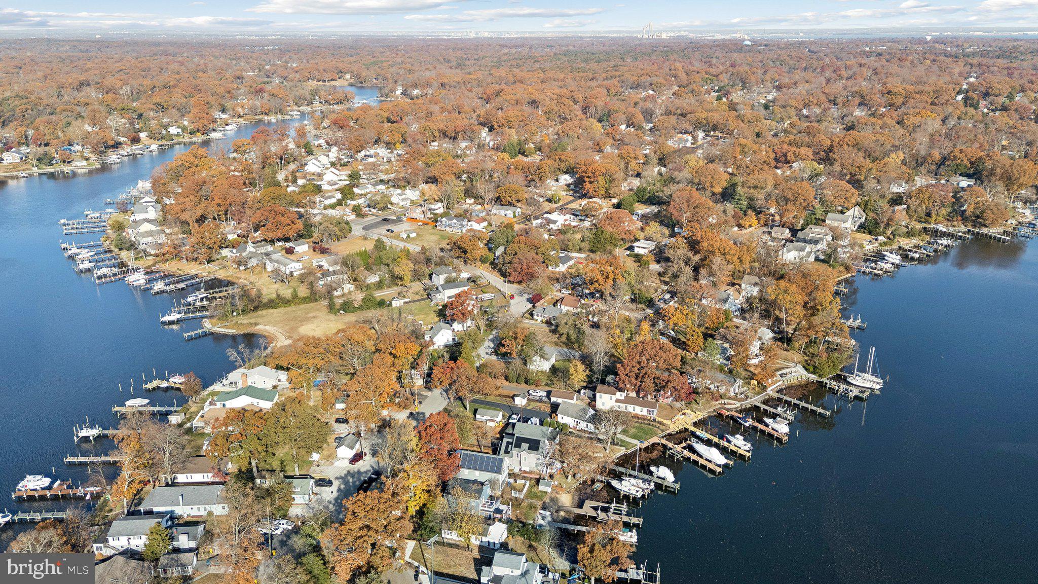 UPPER MAGOTHY BEACH - Residential