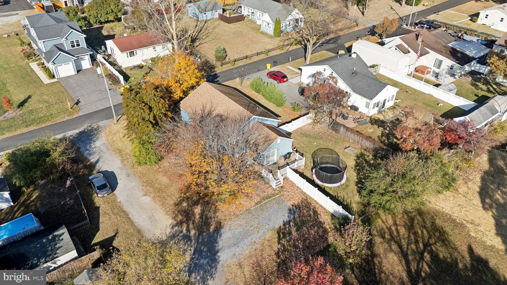 UPPER MAGOTHY BEACH - Residential