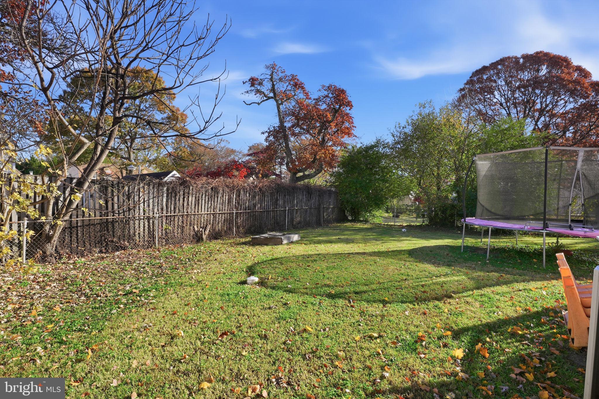 UPPER MAGOTHY BEACH - Residential