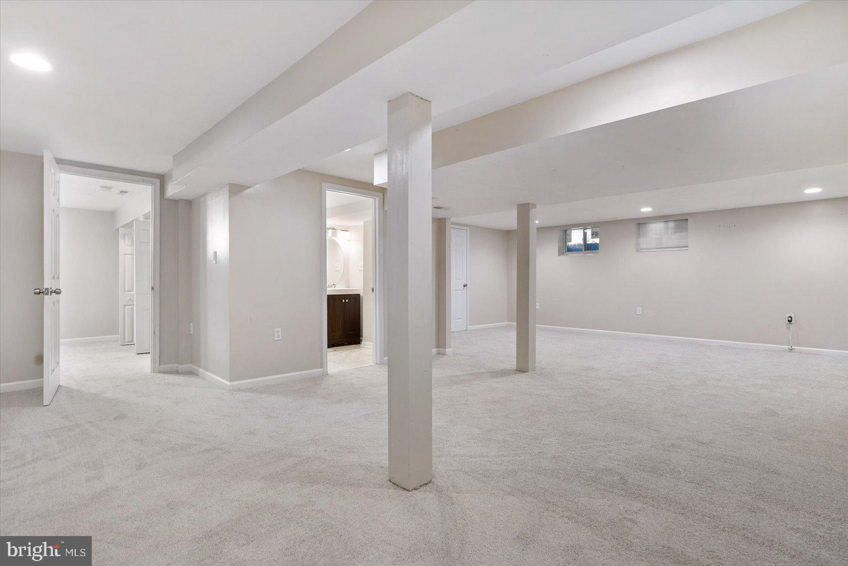 RANDALLSTOWN - Residential