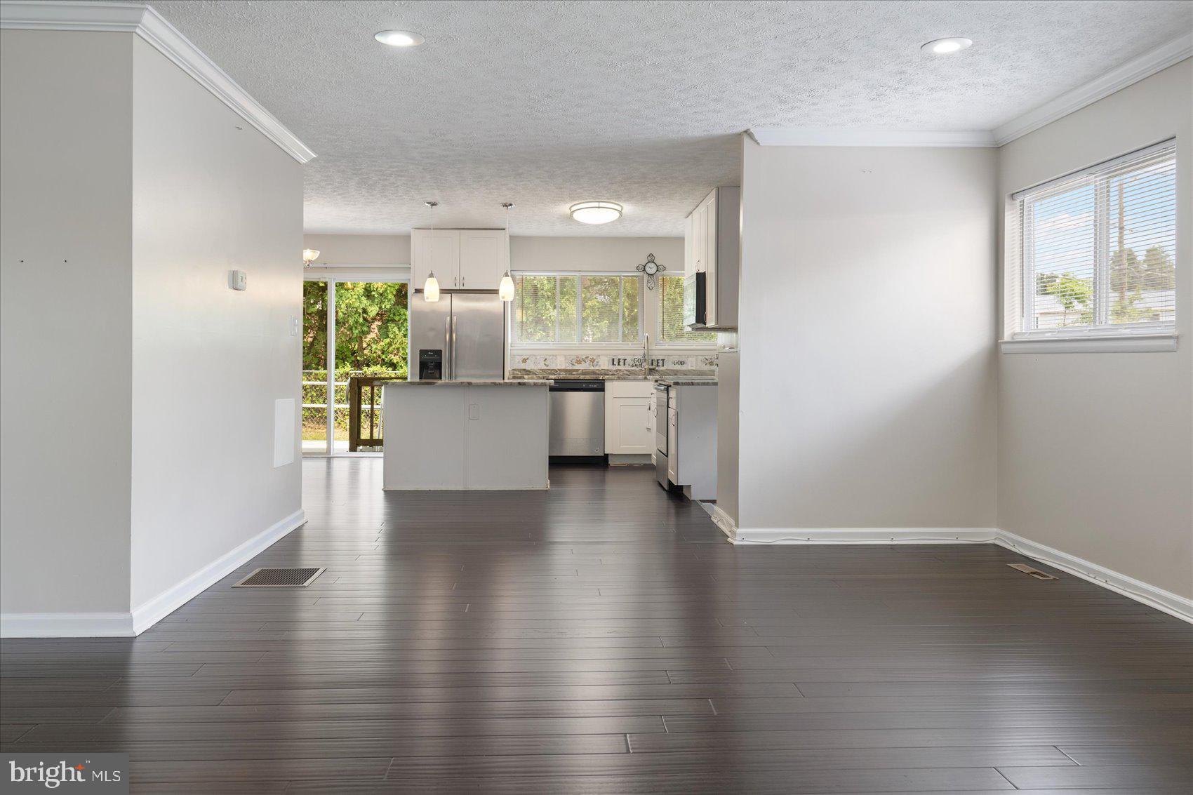 RANDALLSTOWN - Residential