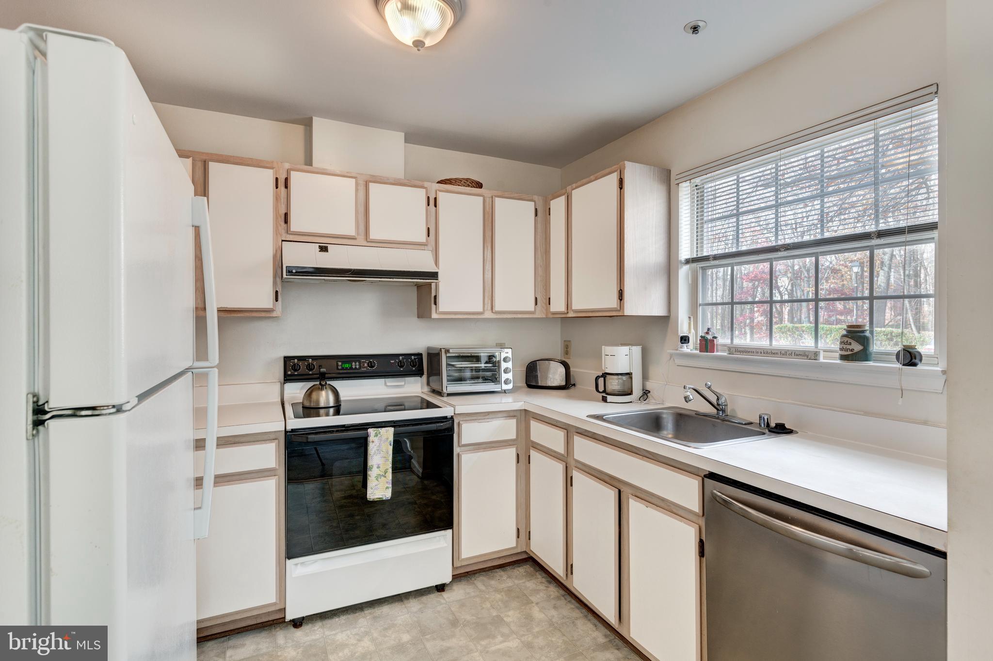 SILVERBROOK FARMS - Residential