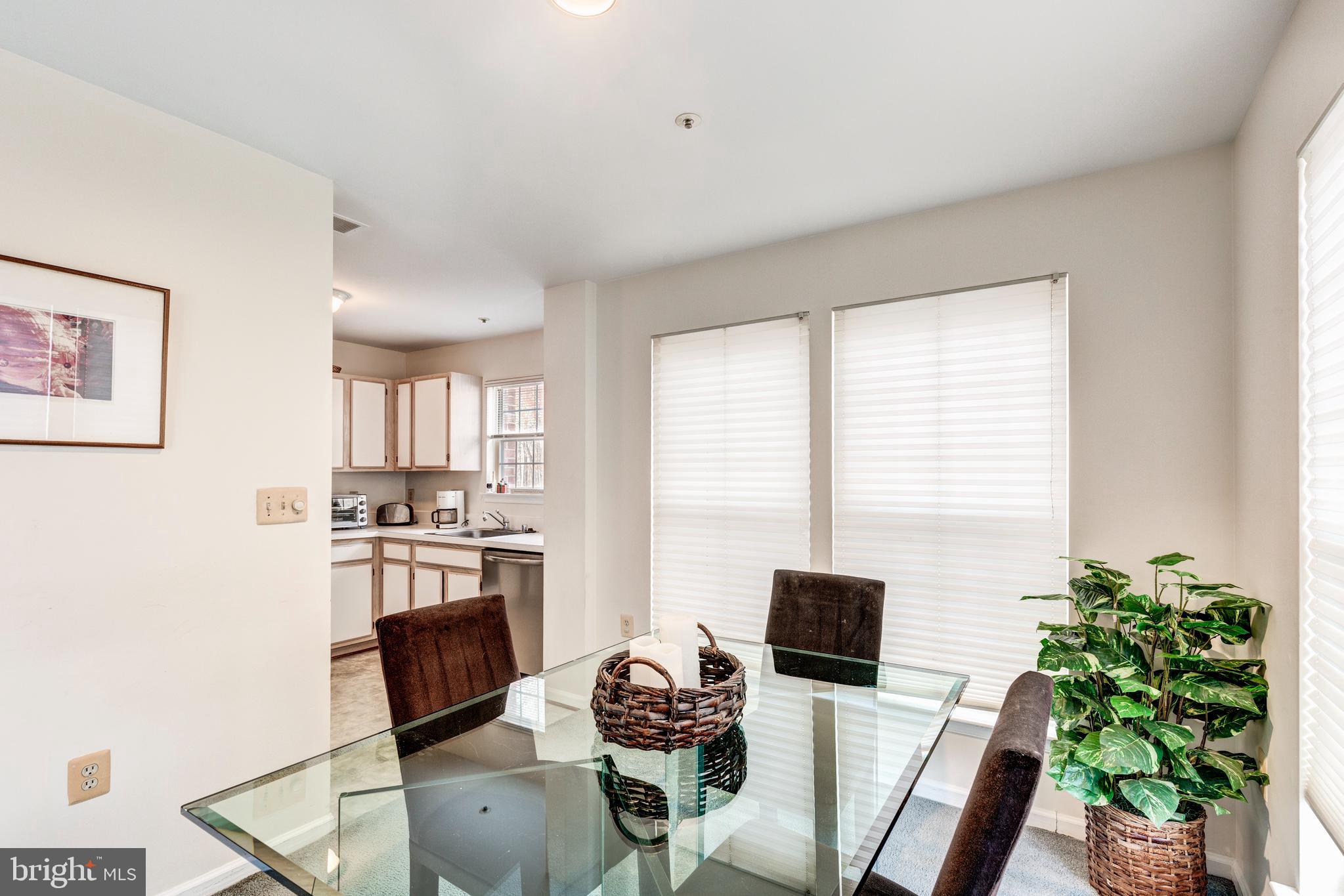 SILVERBROOK FARMS - Residential