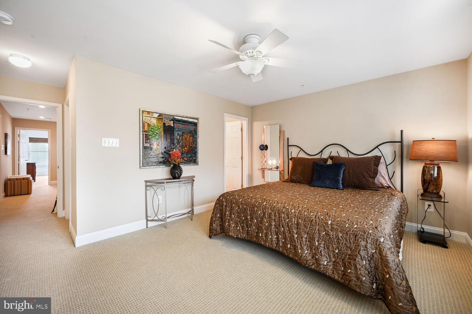 KING FARM - Residential