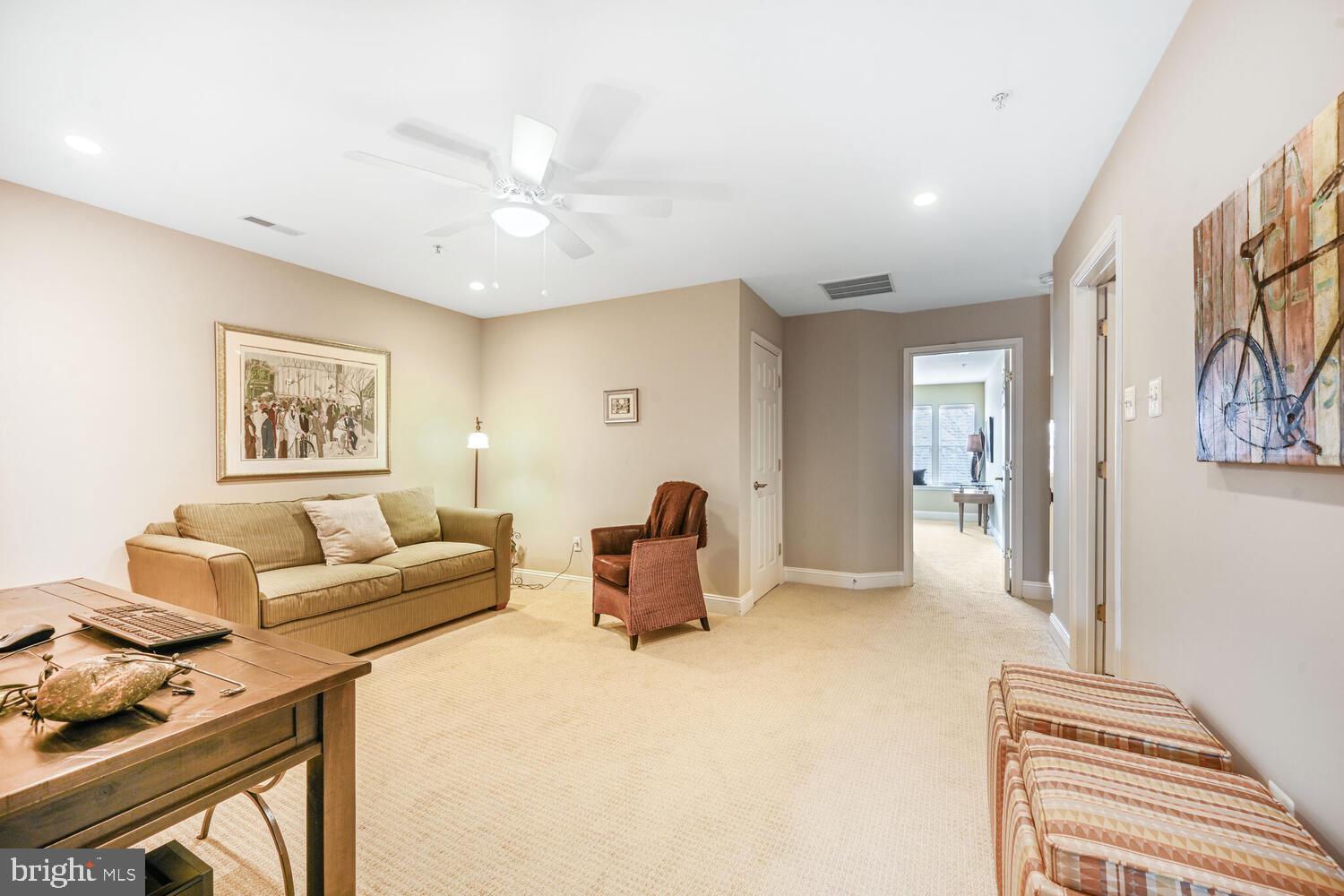 KING FARM - Residential