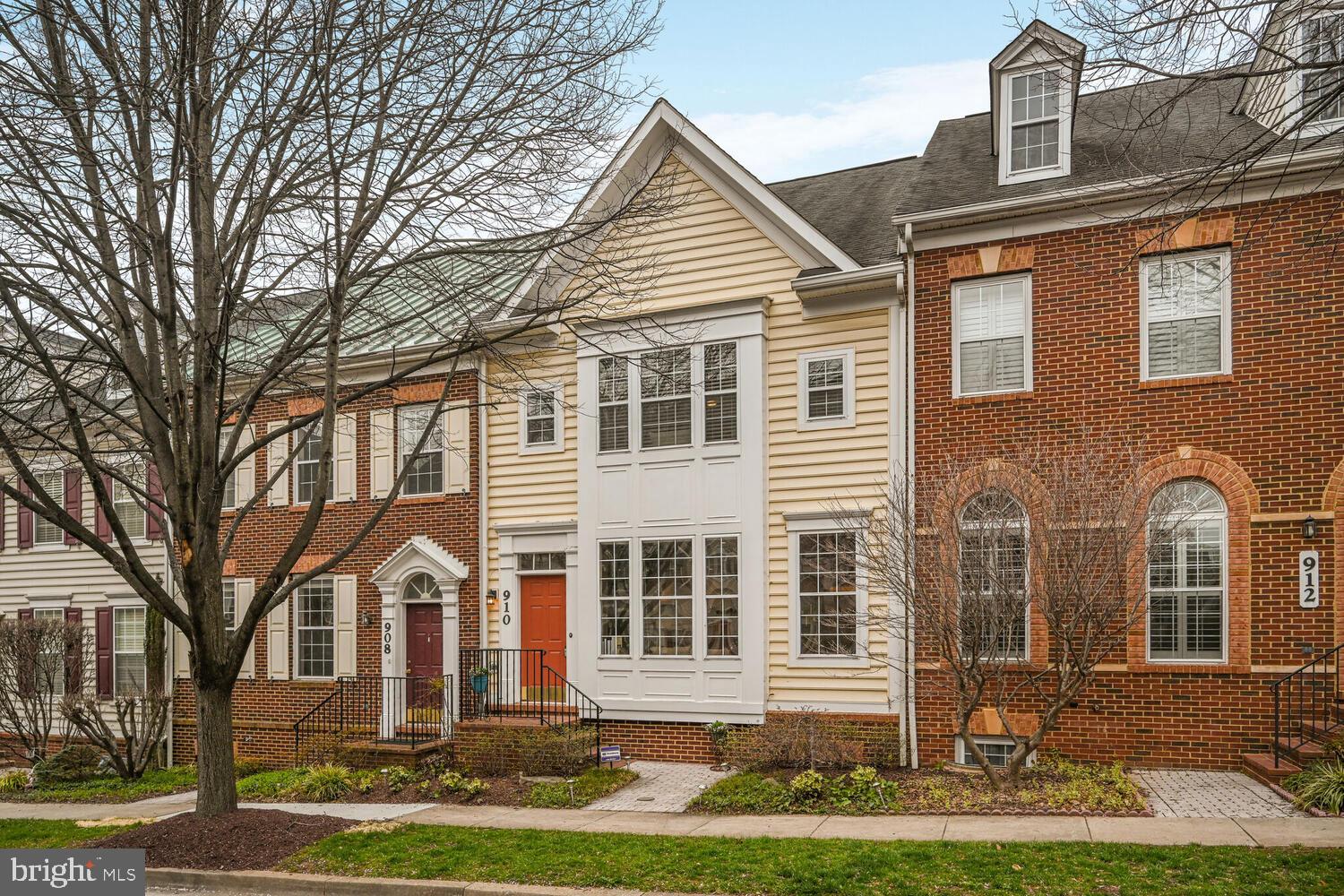 KING FARM - Residential