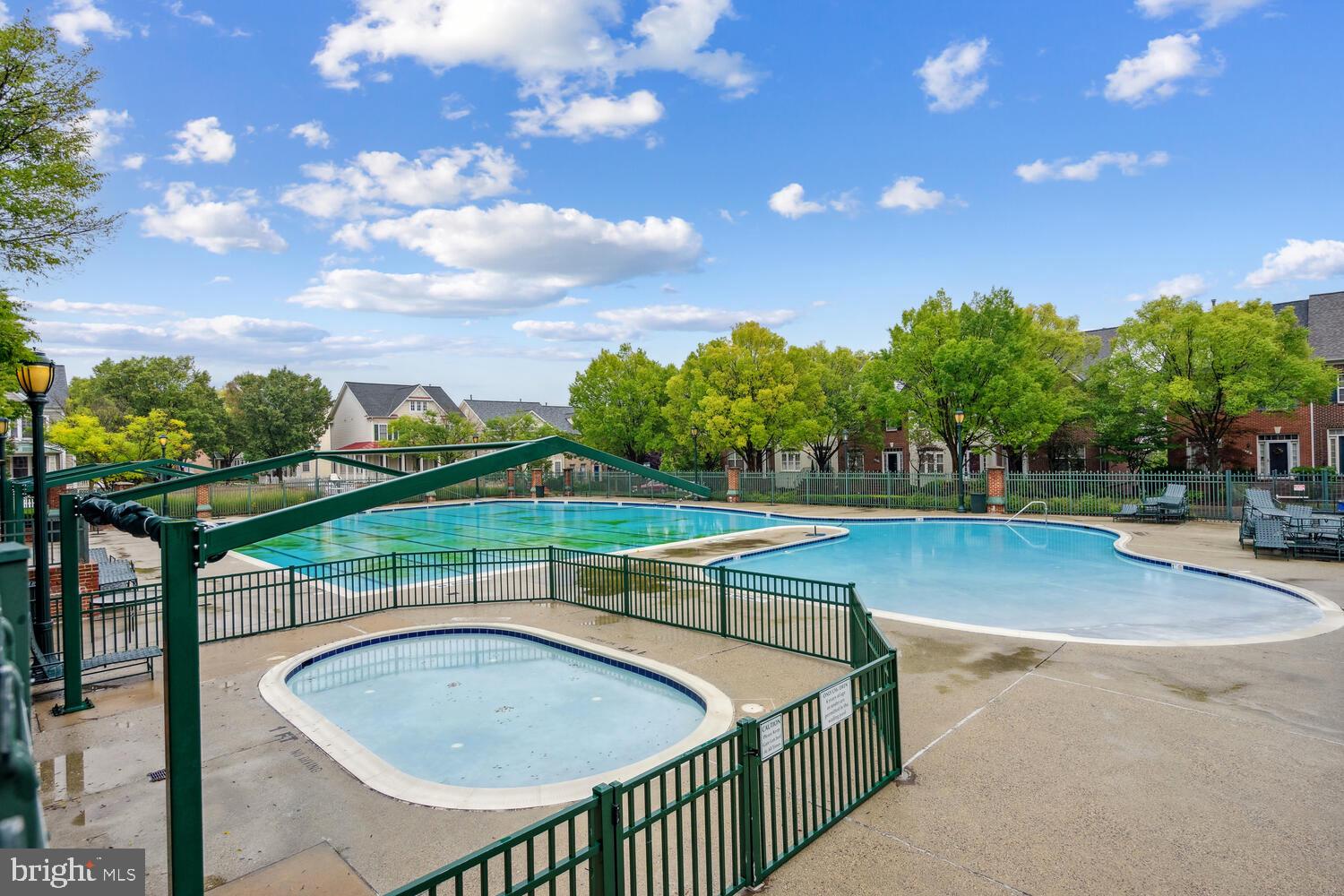 KING FARM - Residential