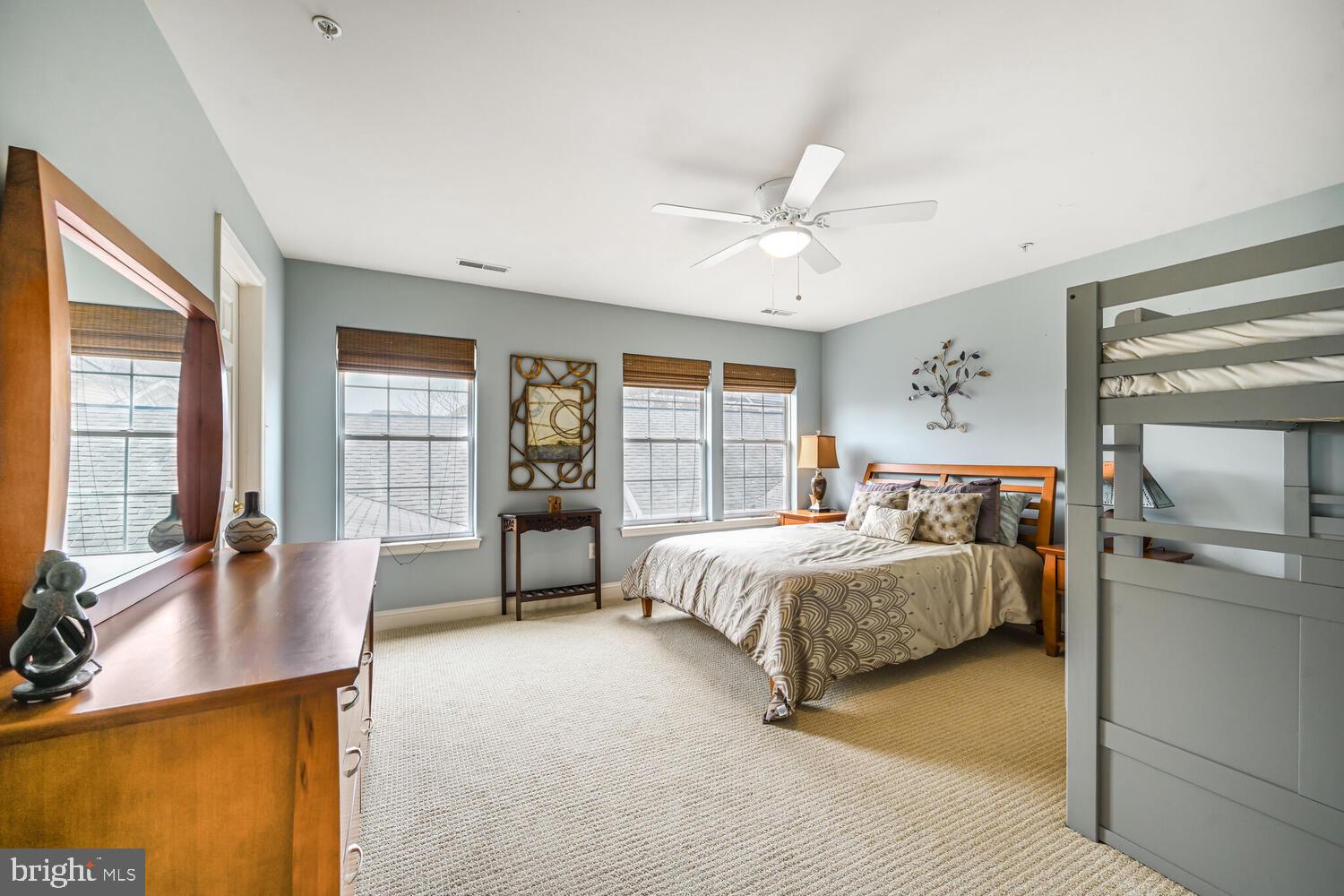 KING FARM - Residential