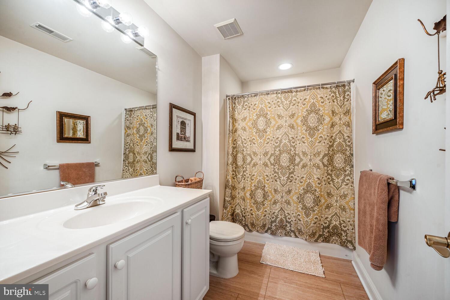 KING FARM - Residential