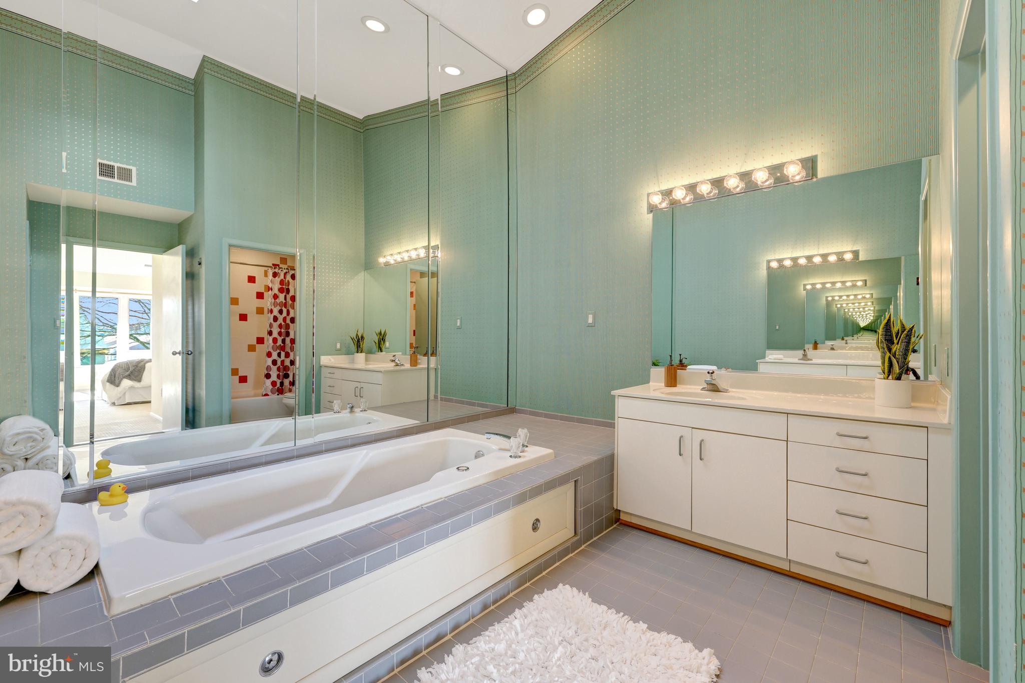 LAKEPORT - Residential