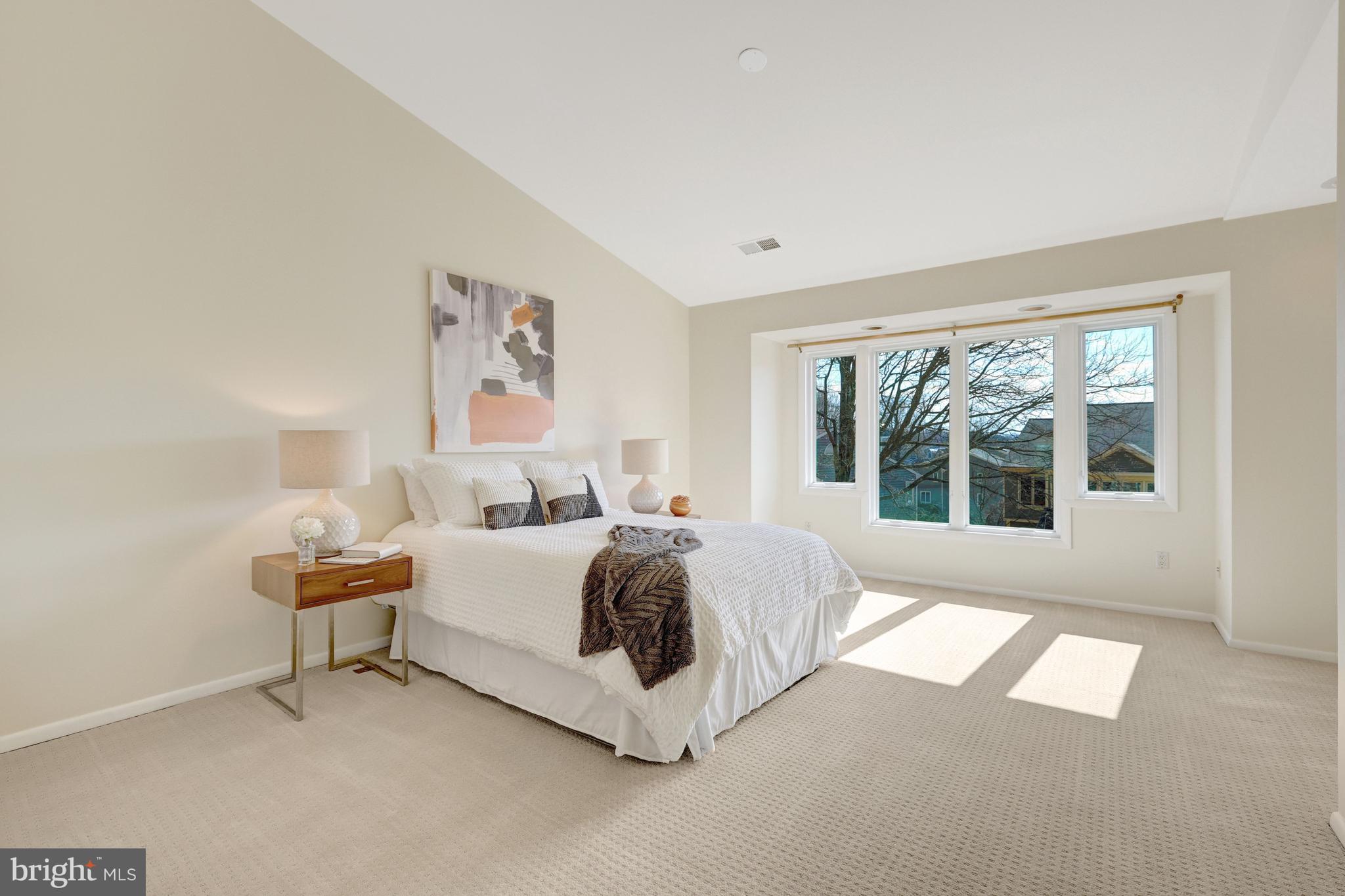 LAKEPORT - Residential