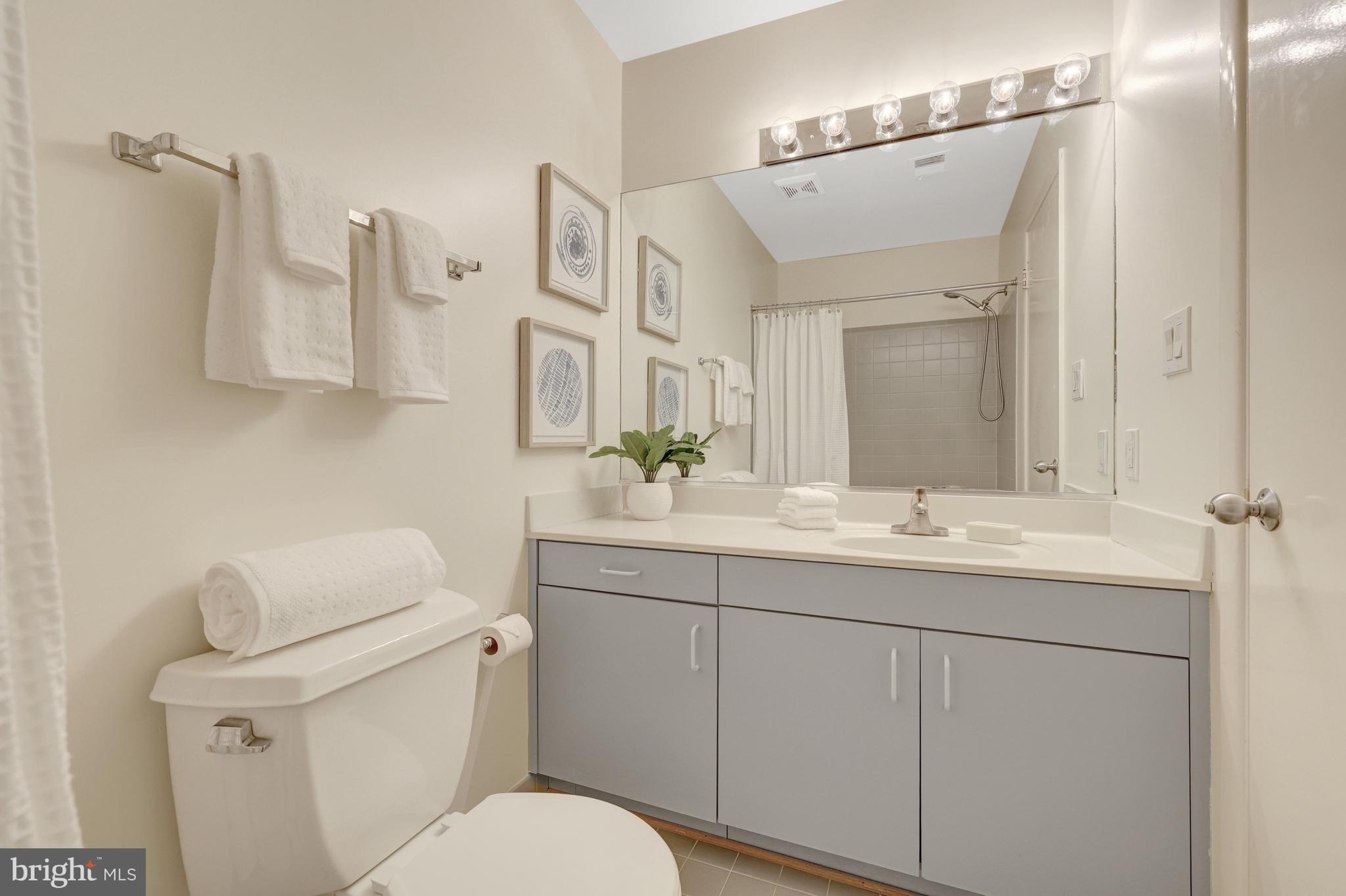 LAKEPORT - Residential