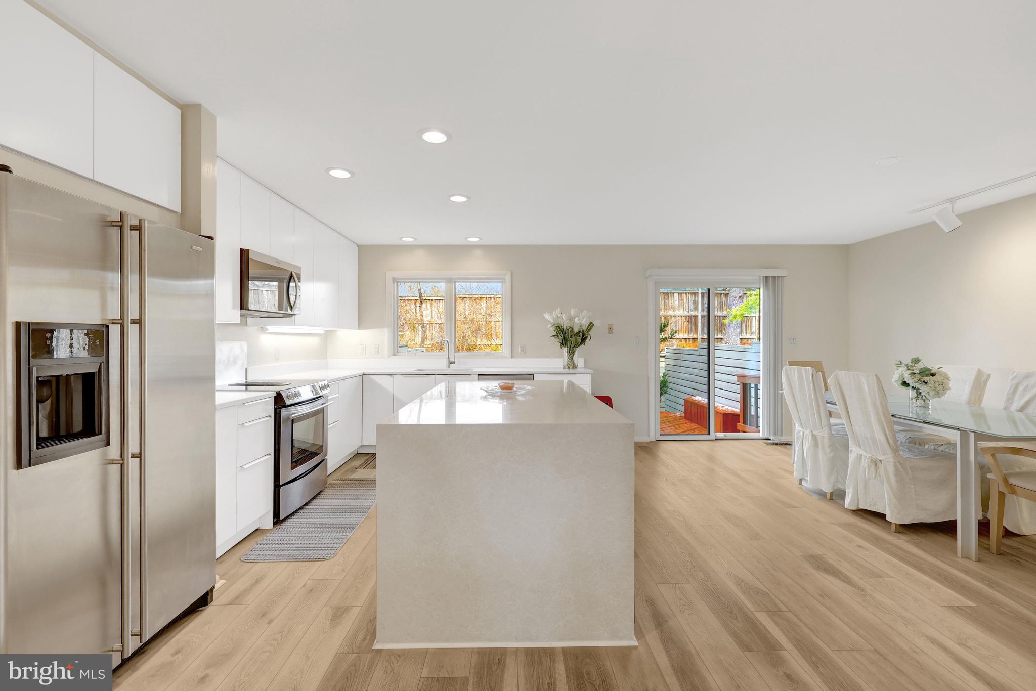 LAKEPORT - Residential