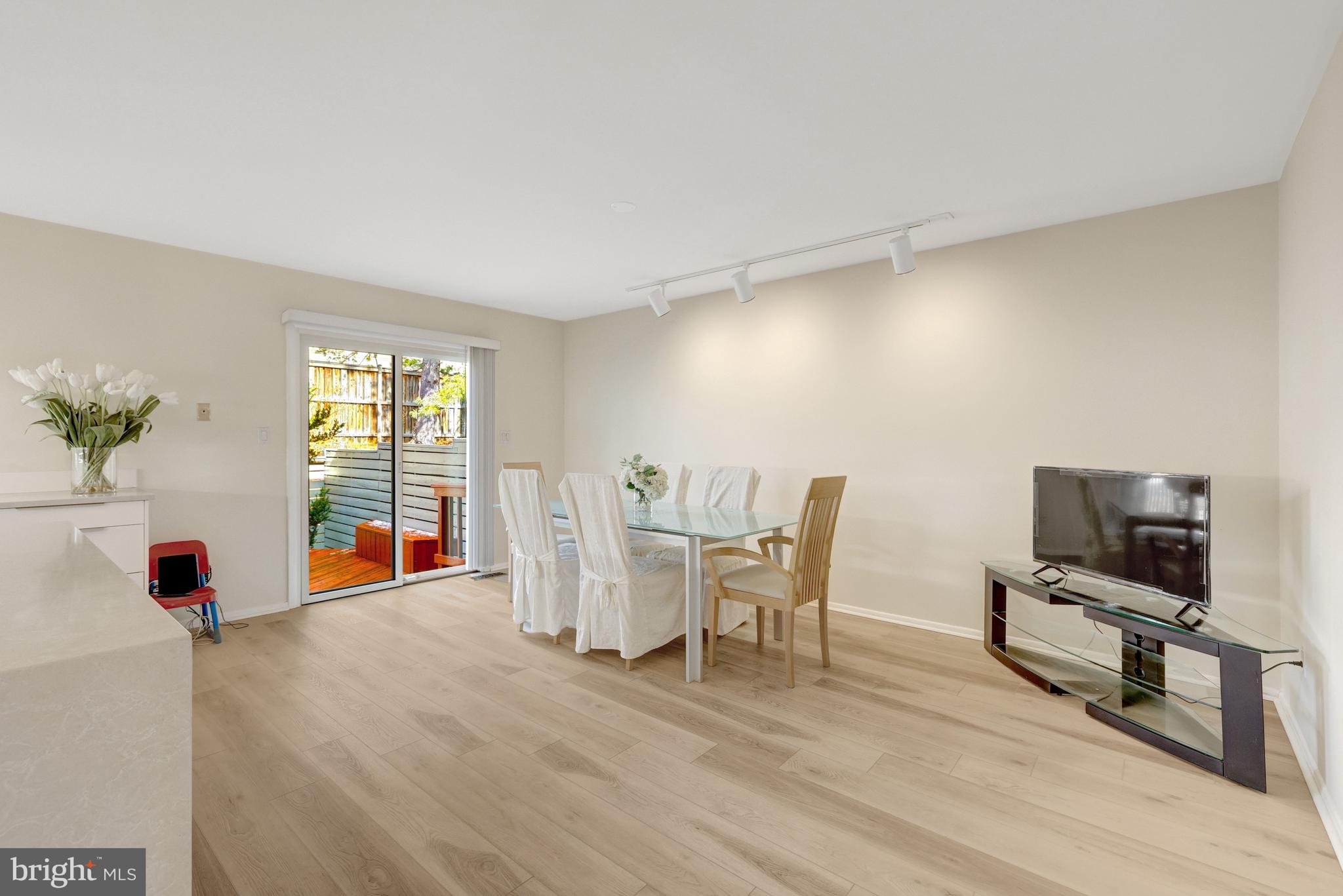 LAKEPORT - Residential