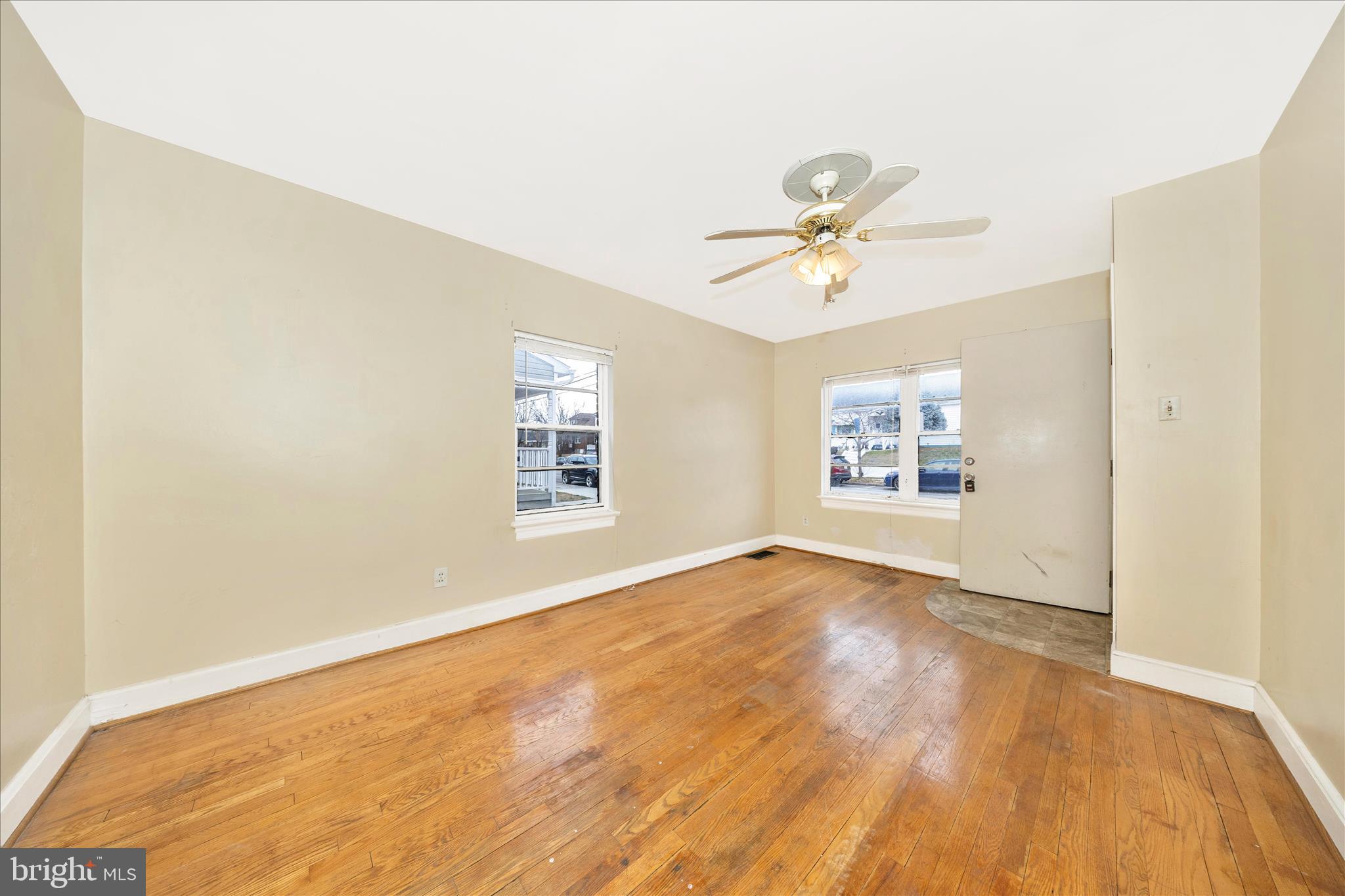 HAGERSTOWN - Residential Income