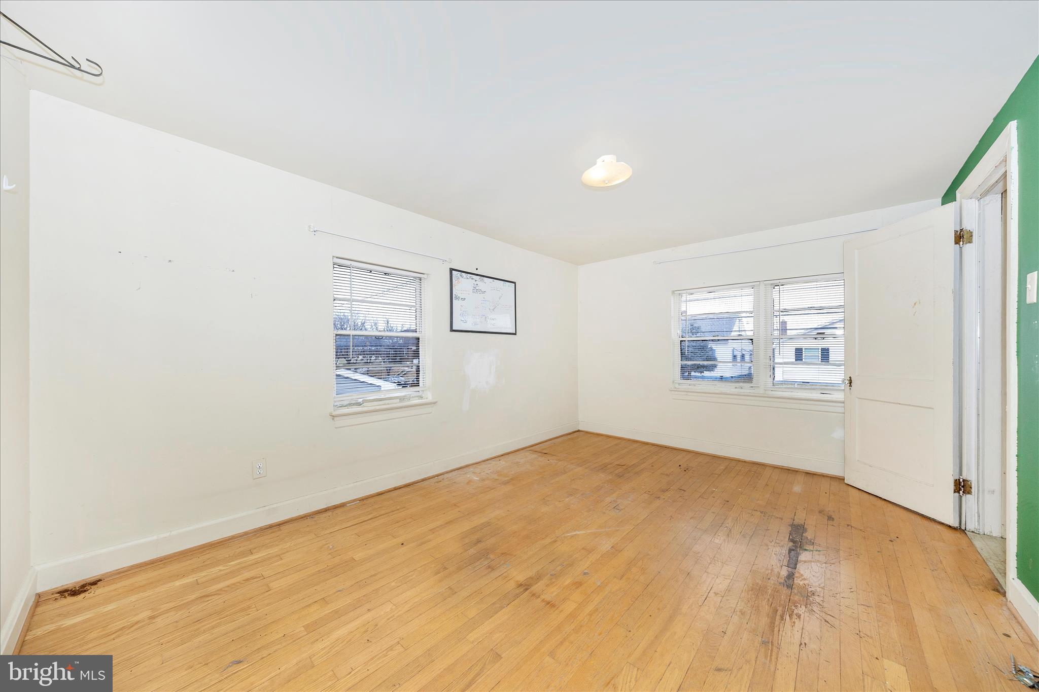 HAGERSTOWN - Residential Income