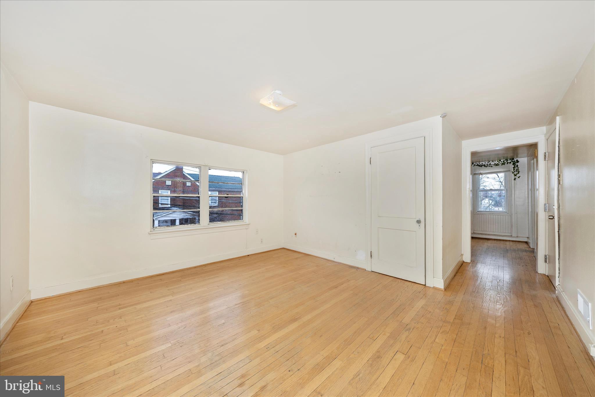 HAGERSTOWN - Residential Income