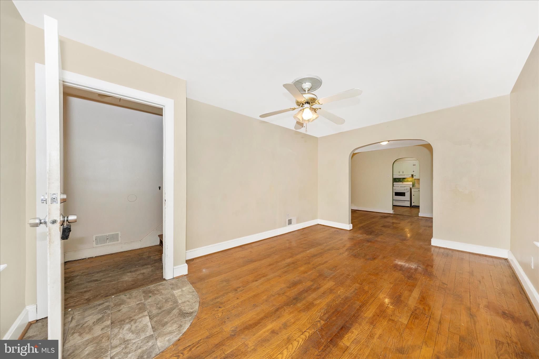 HAGERSTOWN - Residential Income