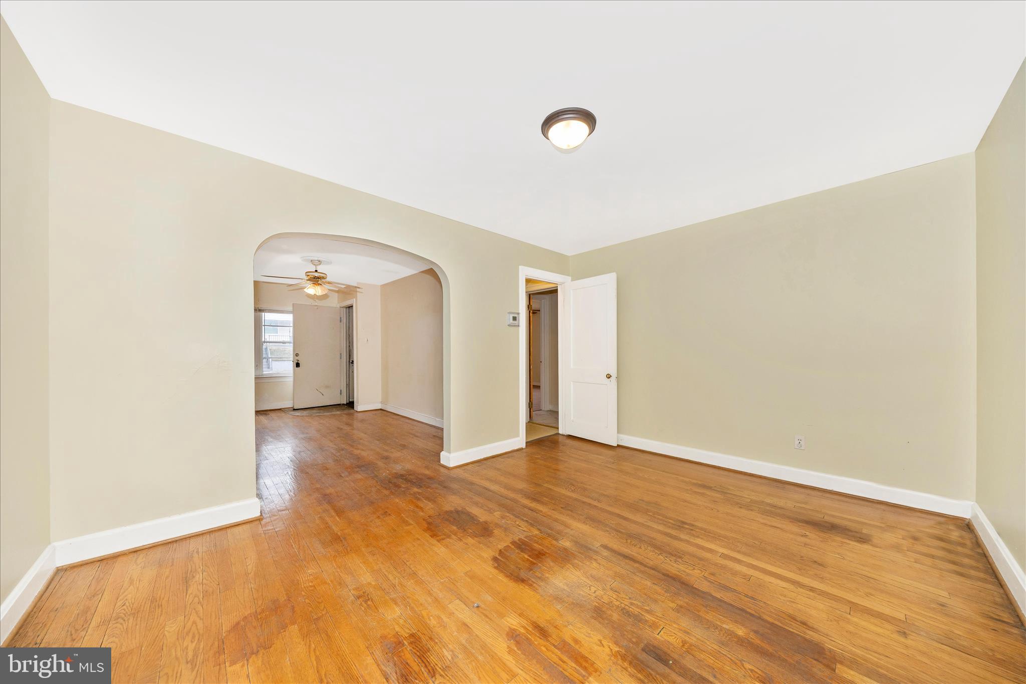 HAGERSTOWN - Residential Income