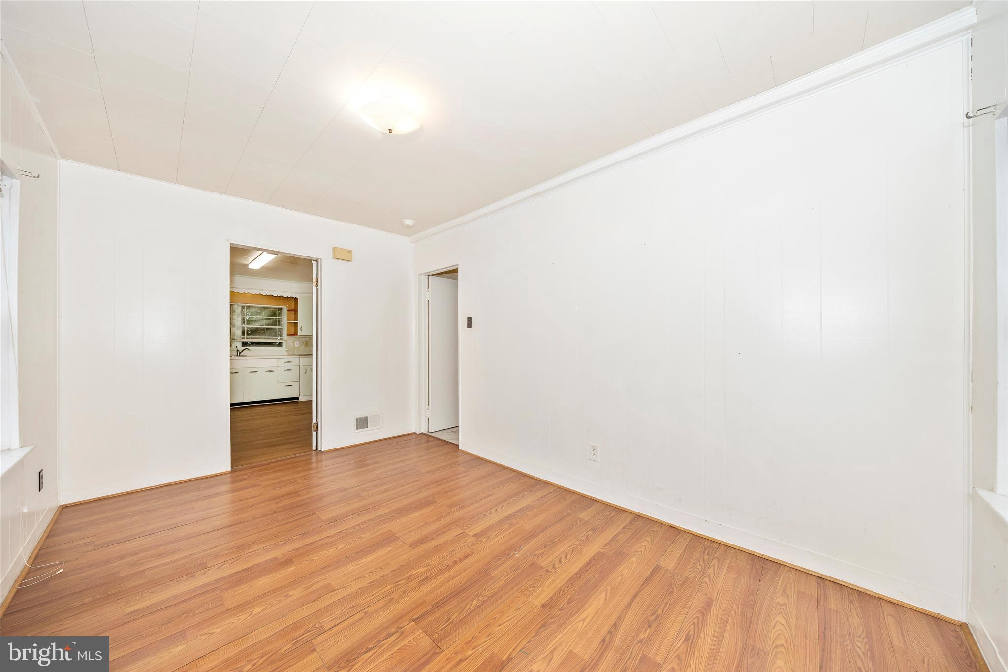 HAGERSTOWN - Residential Income