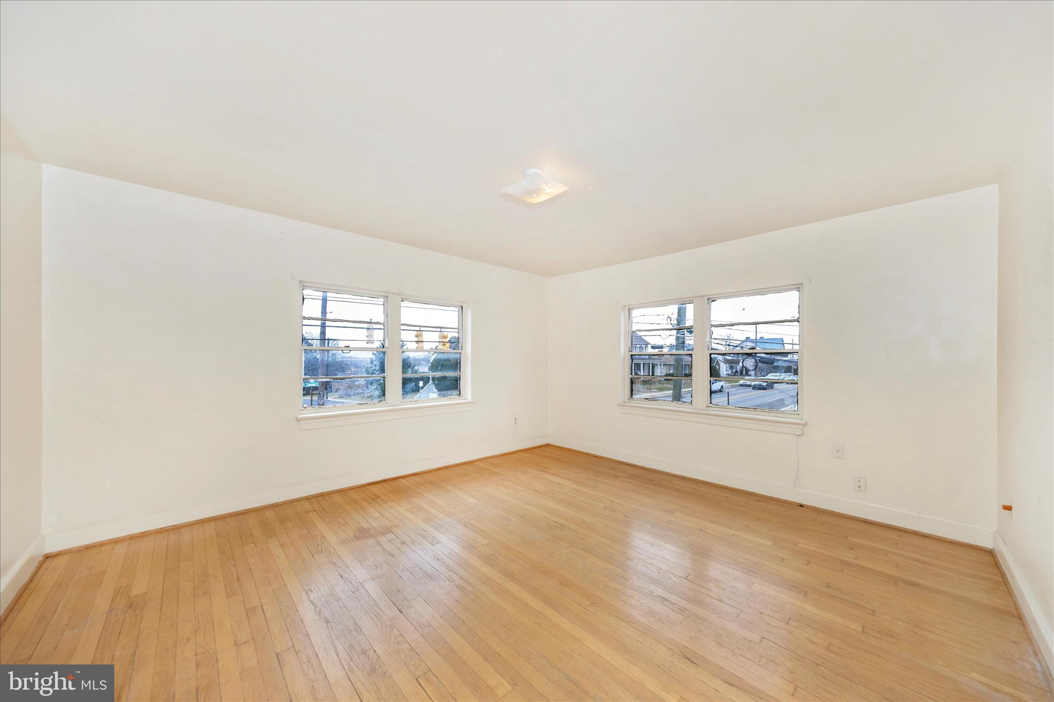 HAGERSTOWN - Residential Income