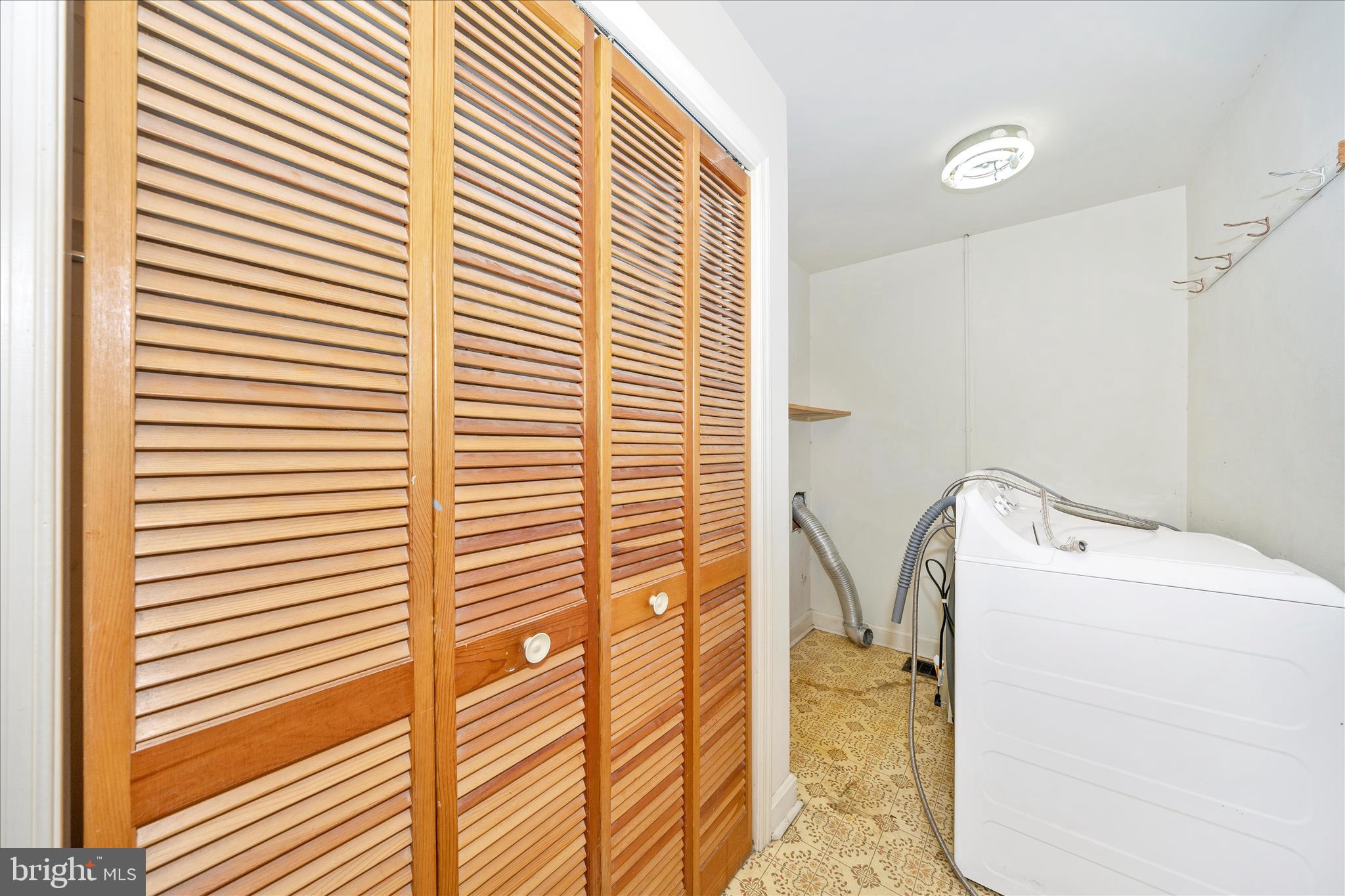 HAGERSTOWN - Residential Income