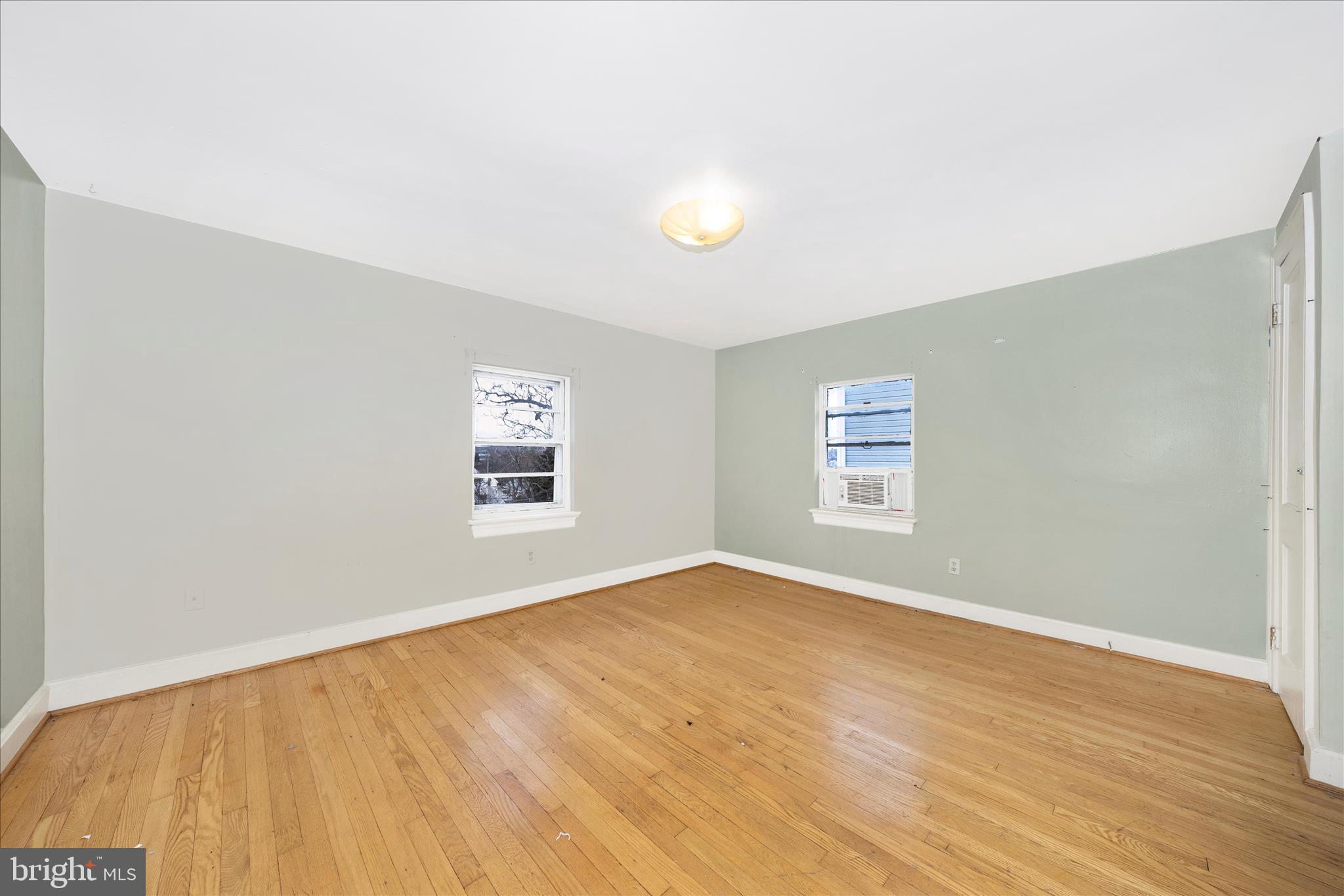 HAGERSTOWN - Residential Income