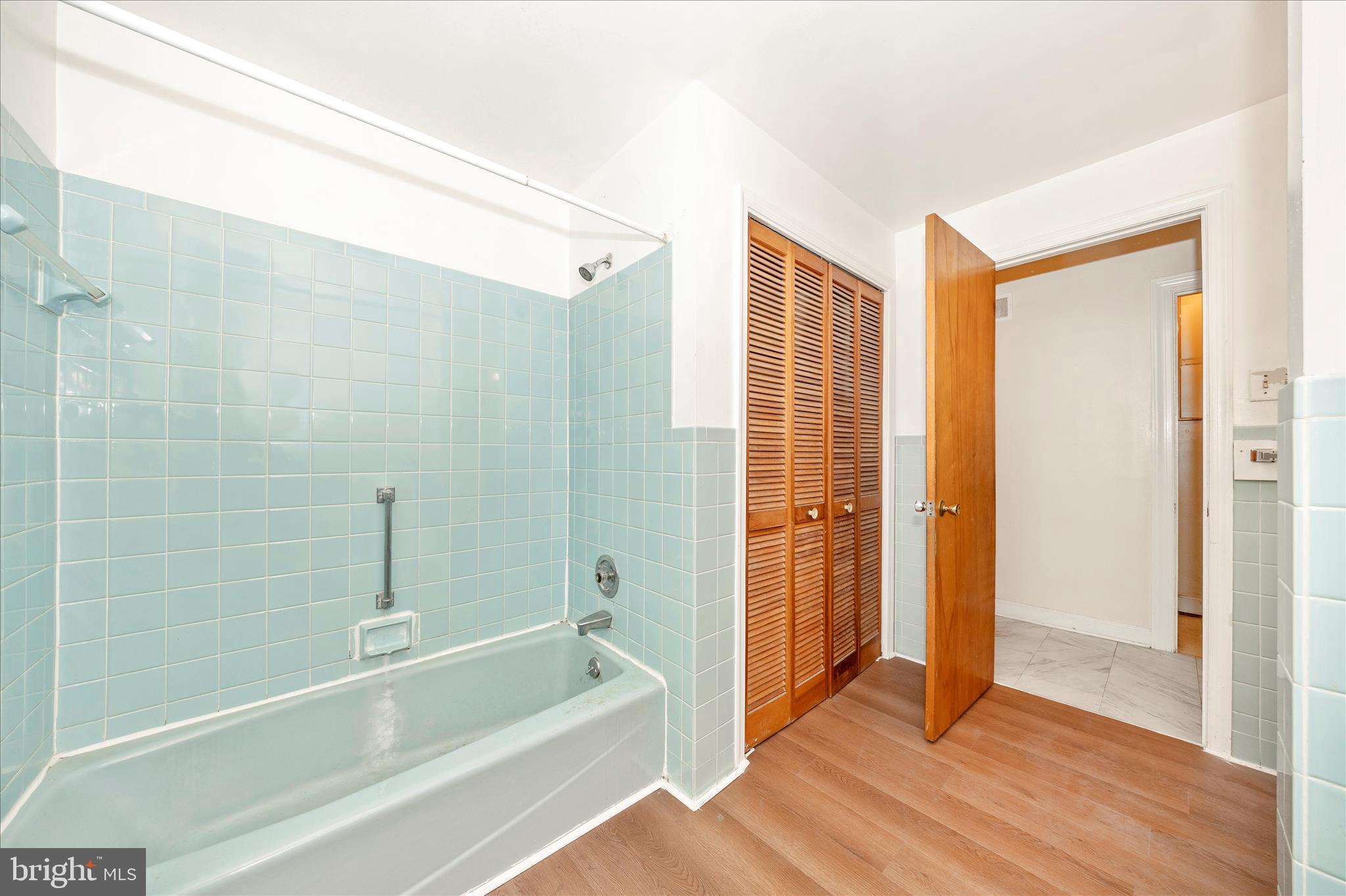 HAGERSTOWN - Residential Income