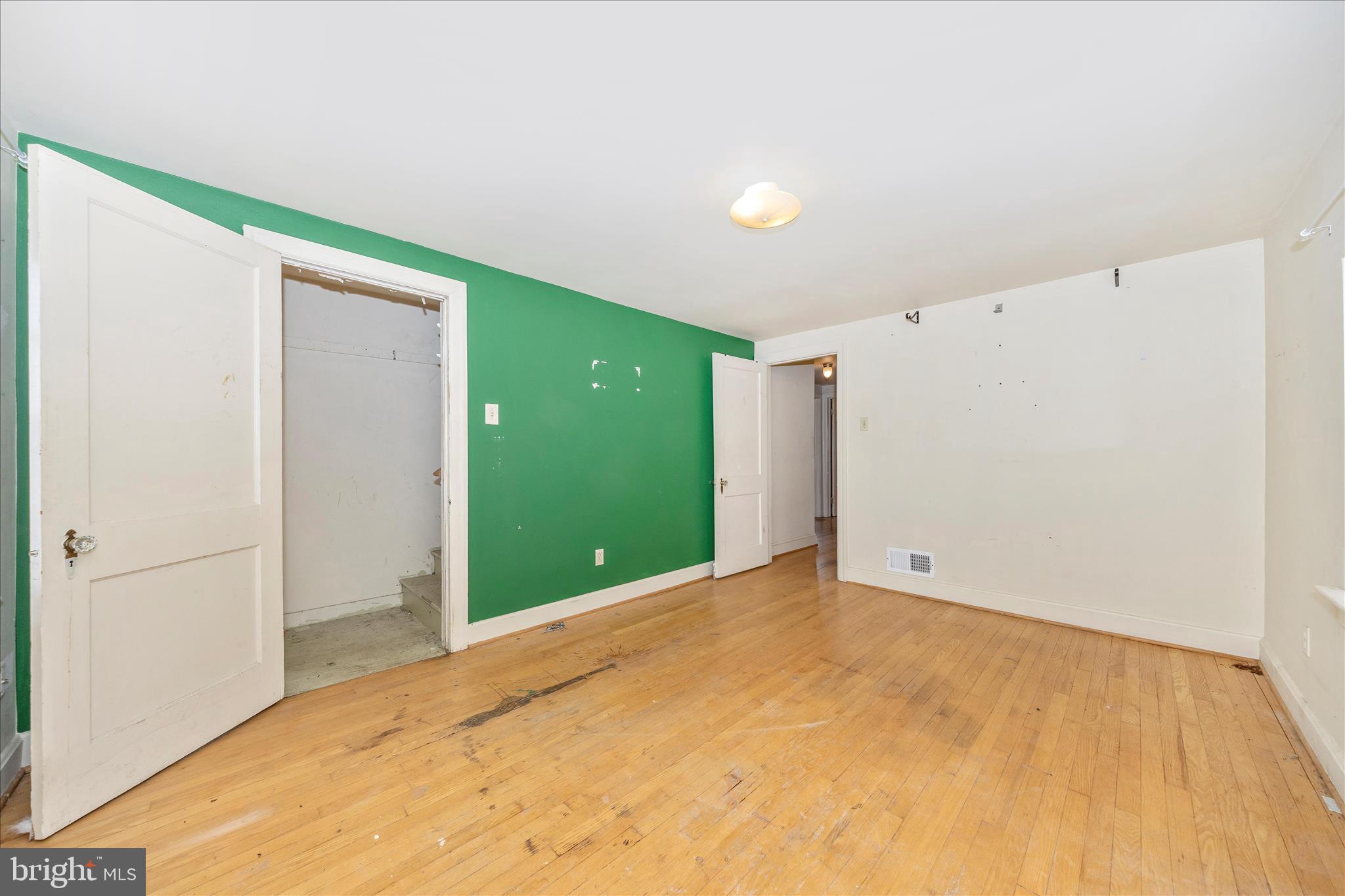 HAGERSTOWN - Residential Income