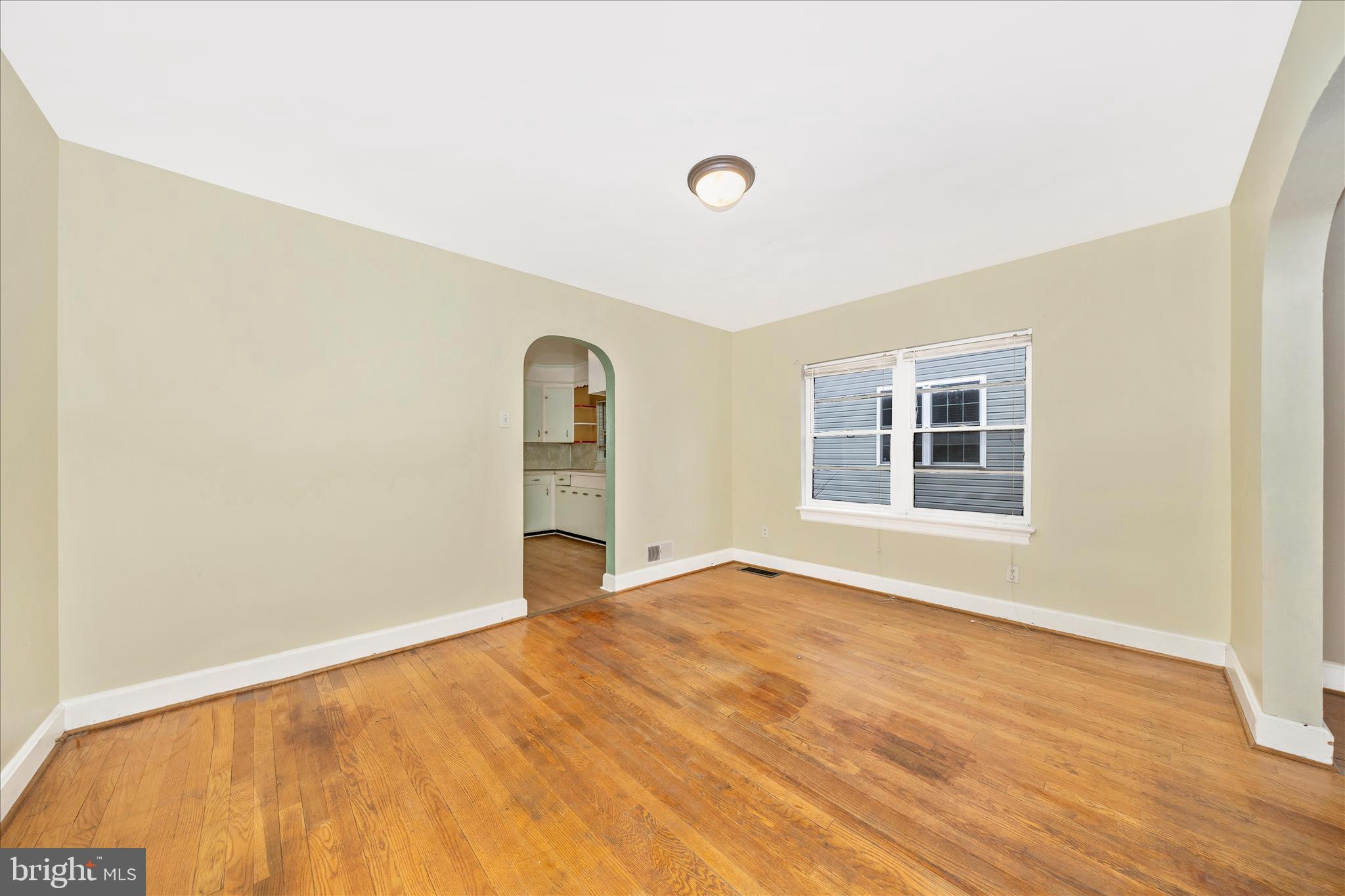 HAGERSTOWN - Residential Income