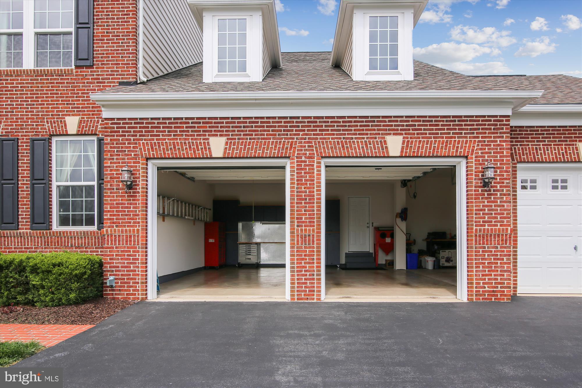 PRESERVE AT ROCK CREEK - Residential