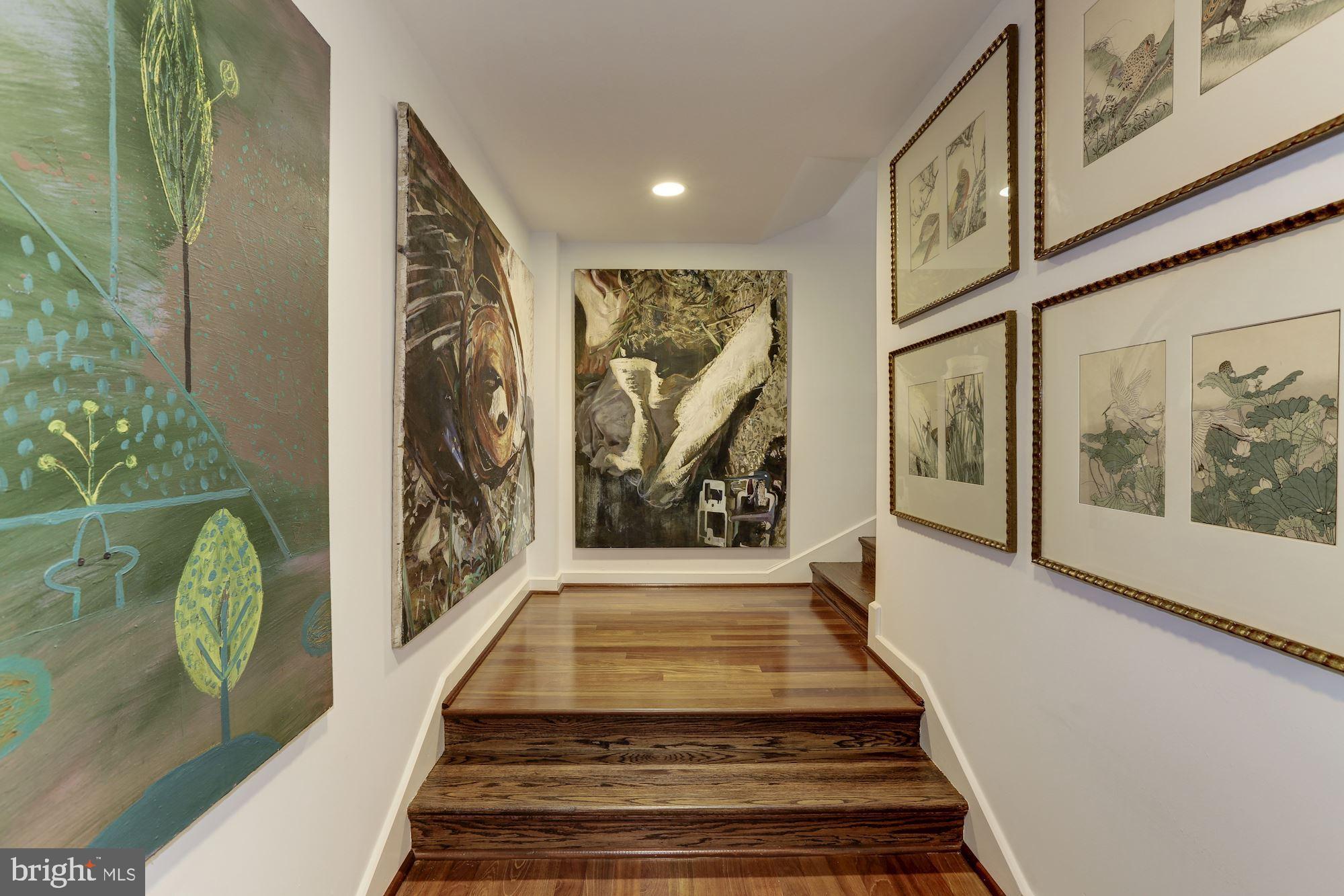 BANNOCKBURN HEIGHTS - Residential