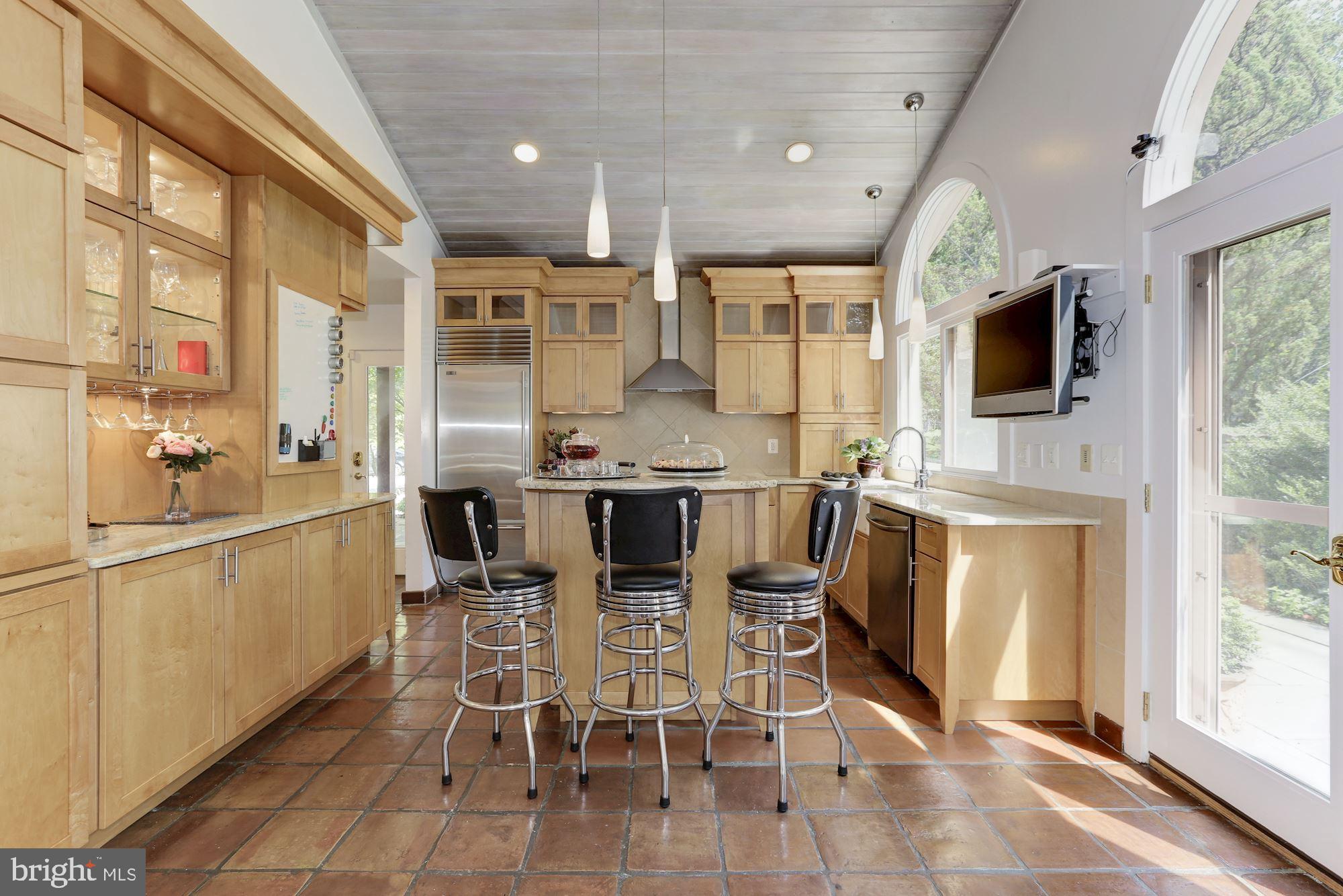 BANNOCKBURN HEIGHTS - Residential