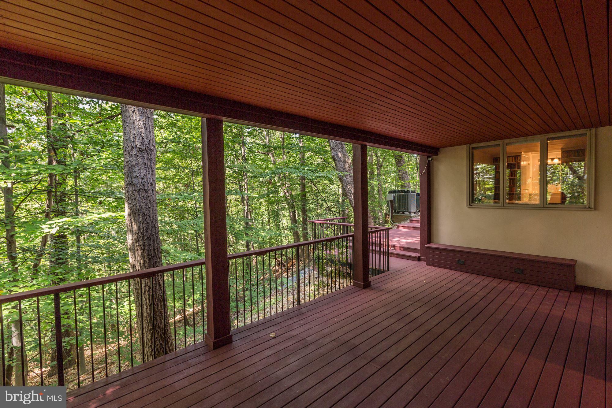 BANNOCKBURN HEIGHTS - Residential