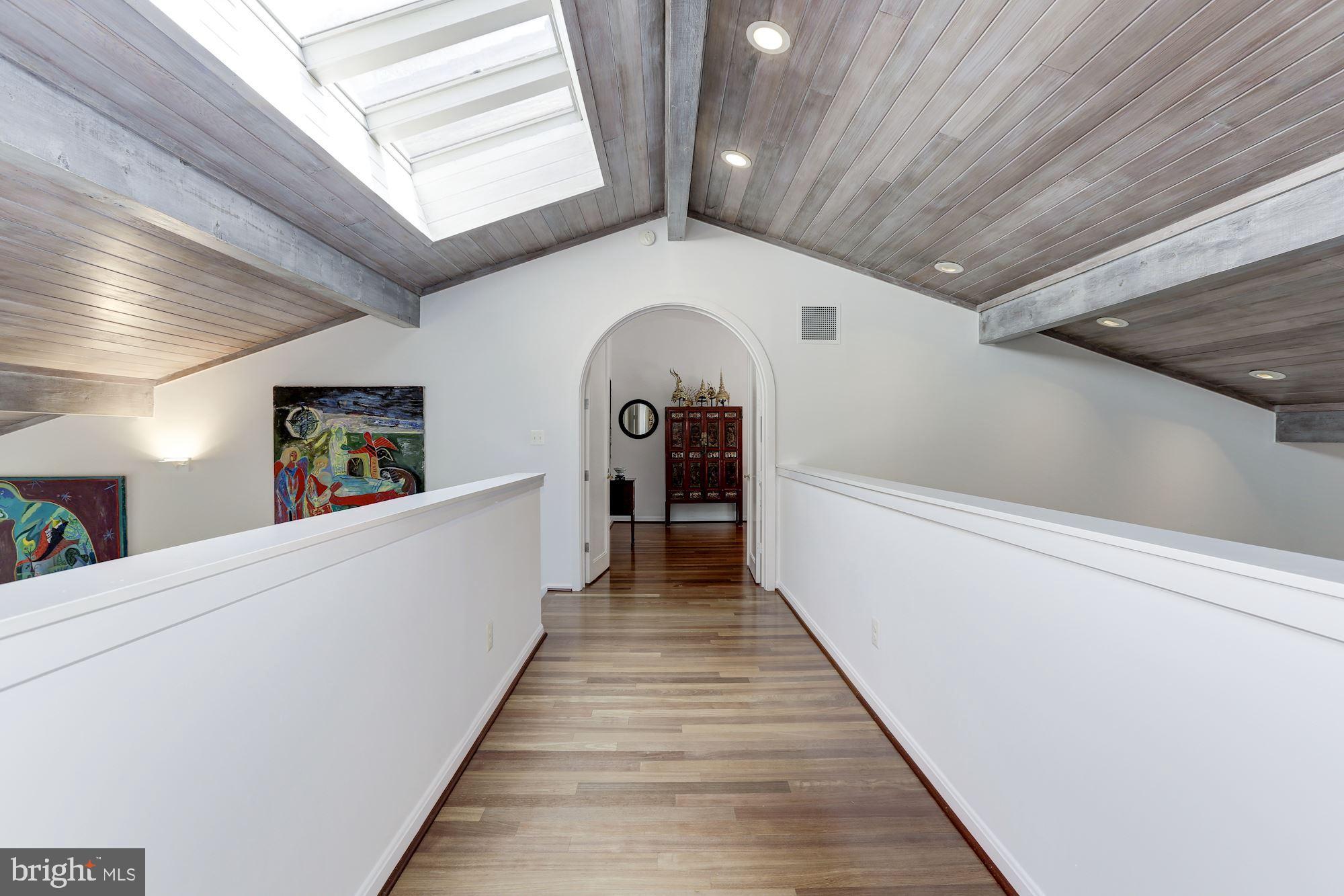 BANNOCKBURN HEIGHTS - Residential