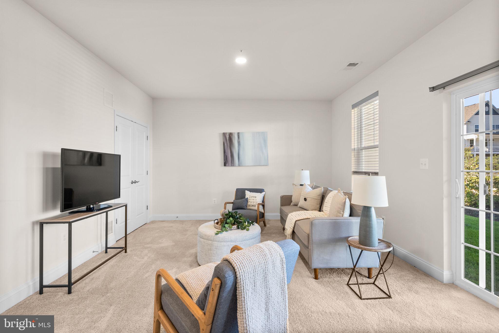 REISTERSTOWN - Residential