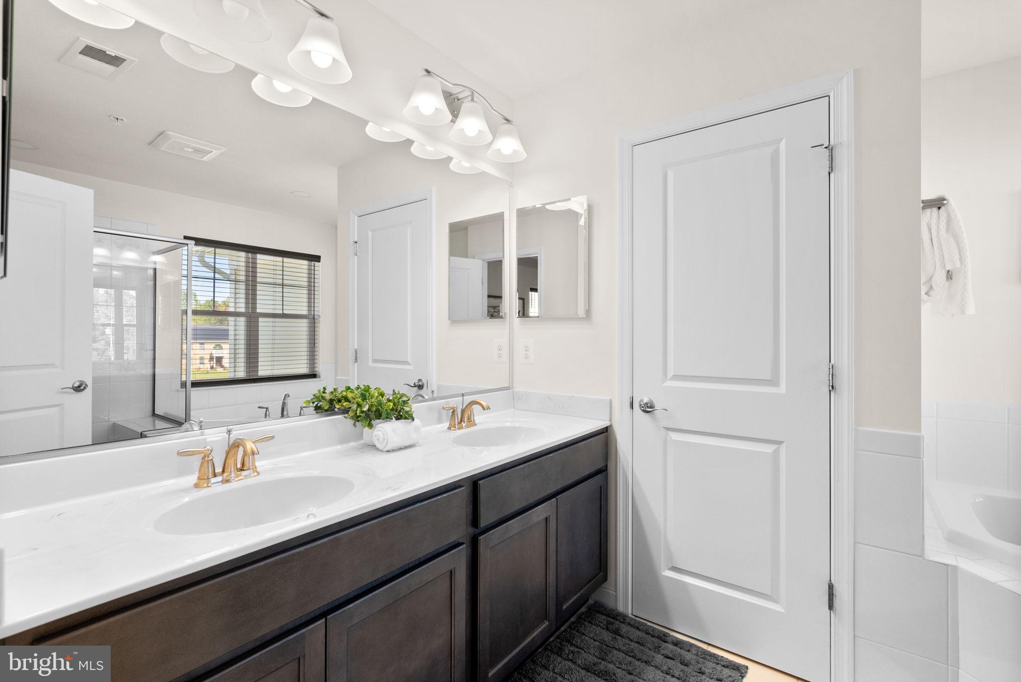 REISTERSTOWN - Residential