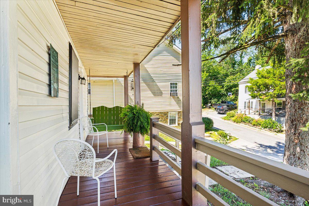 MIDDLETOWN - Residential