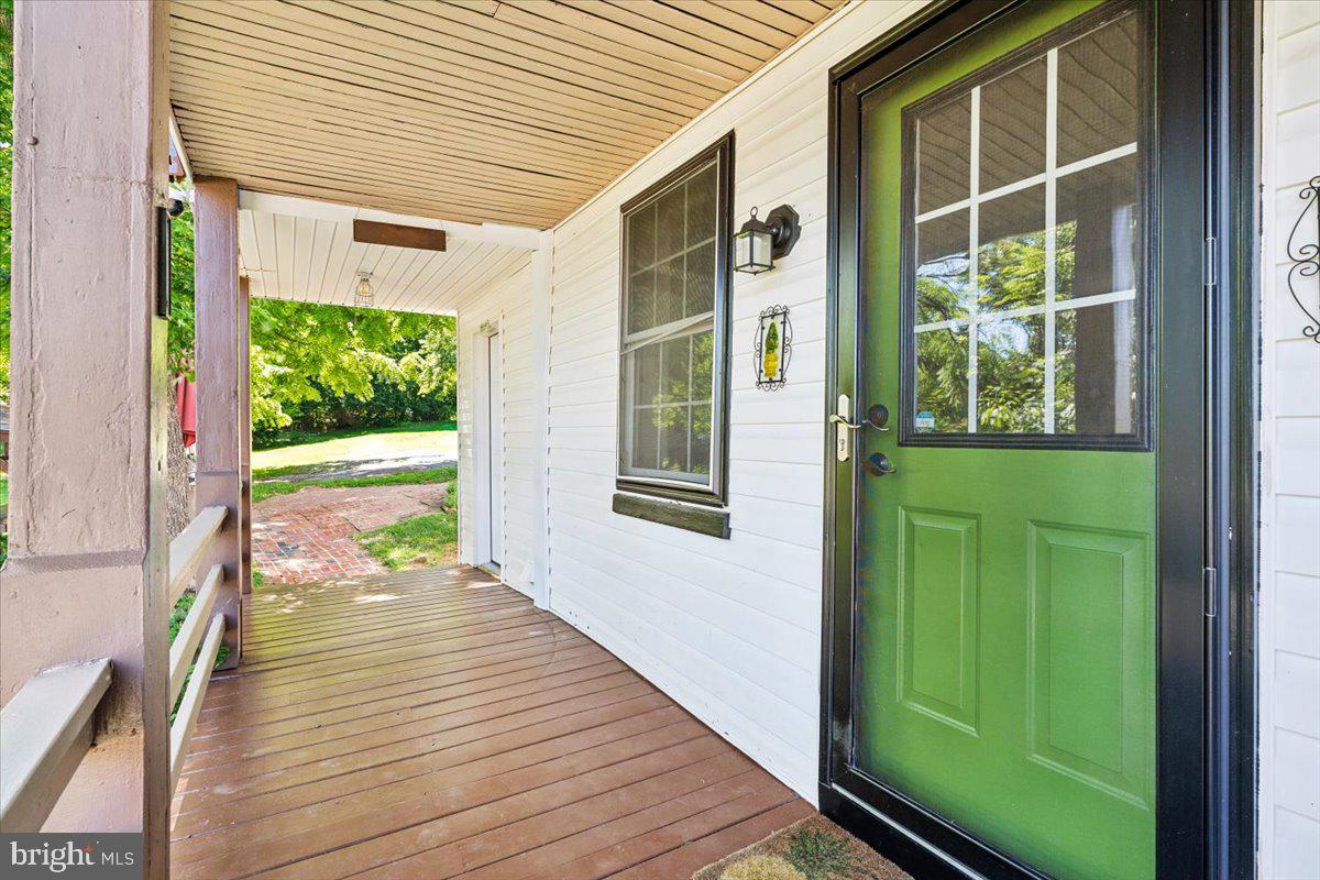 MIDDLETOWN - Residential