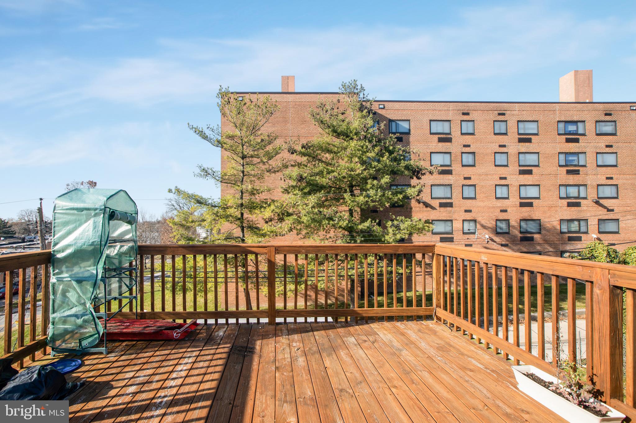 WAVERLY - Residential