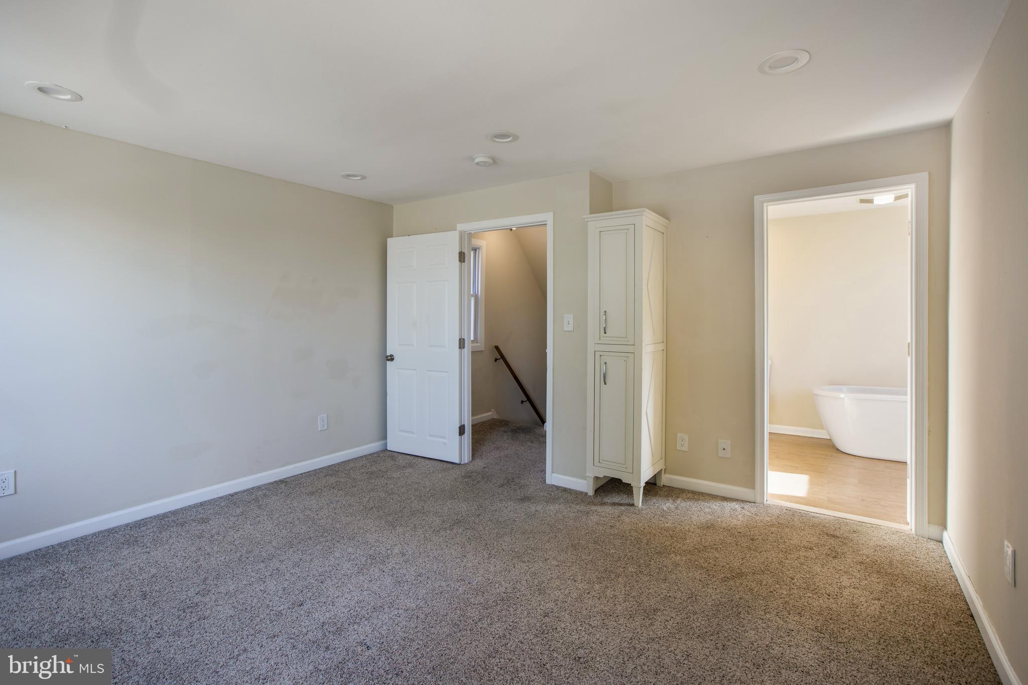 WAVERLY - Residential