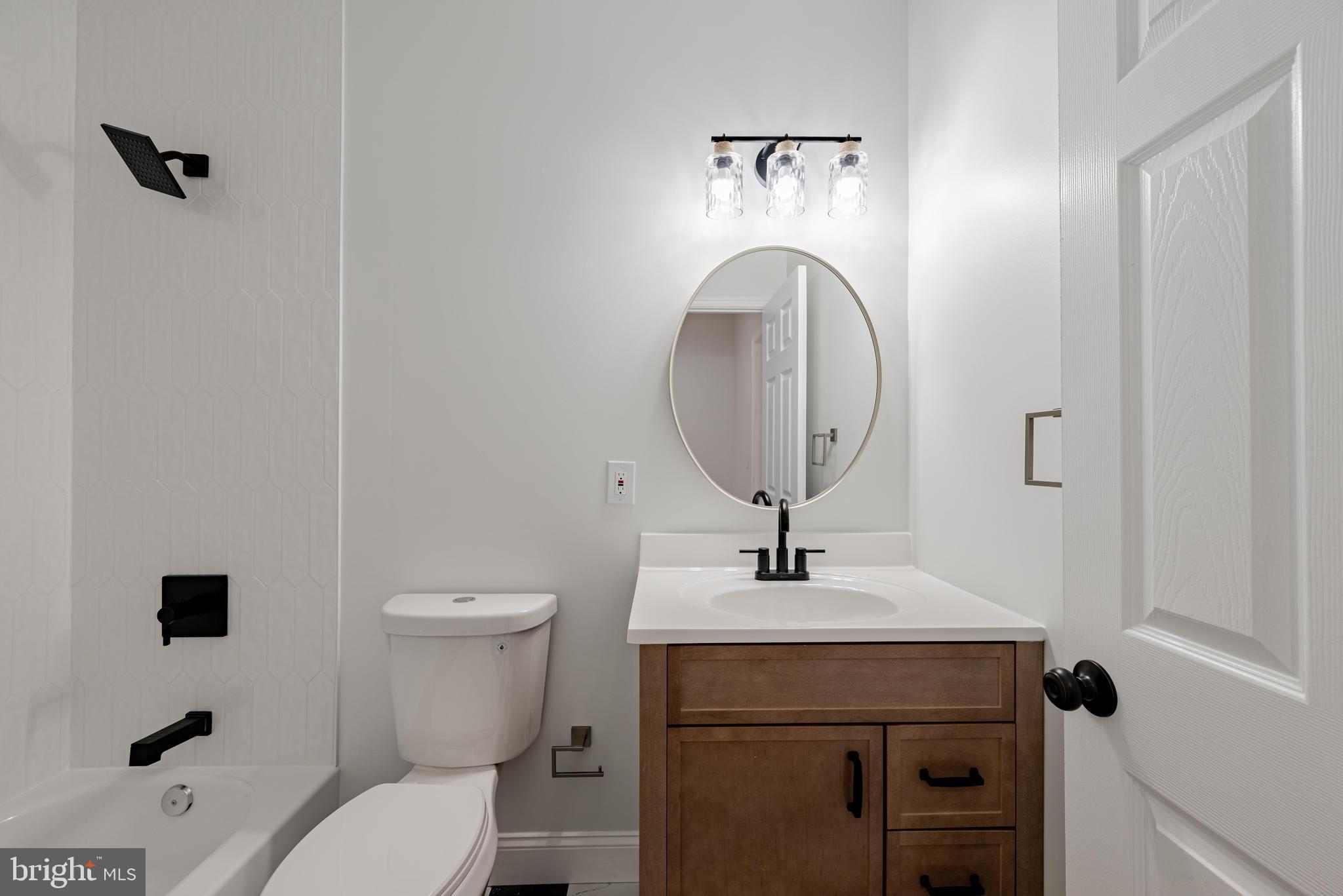 HIGHLANDTOWN - Residential