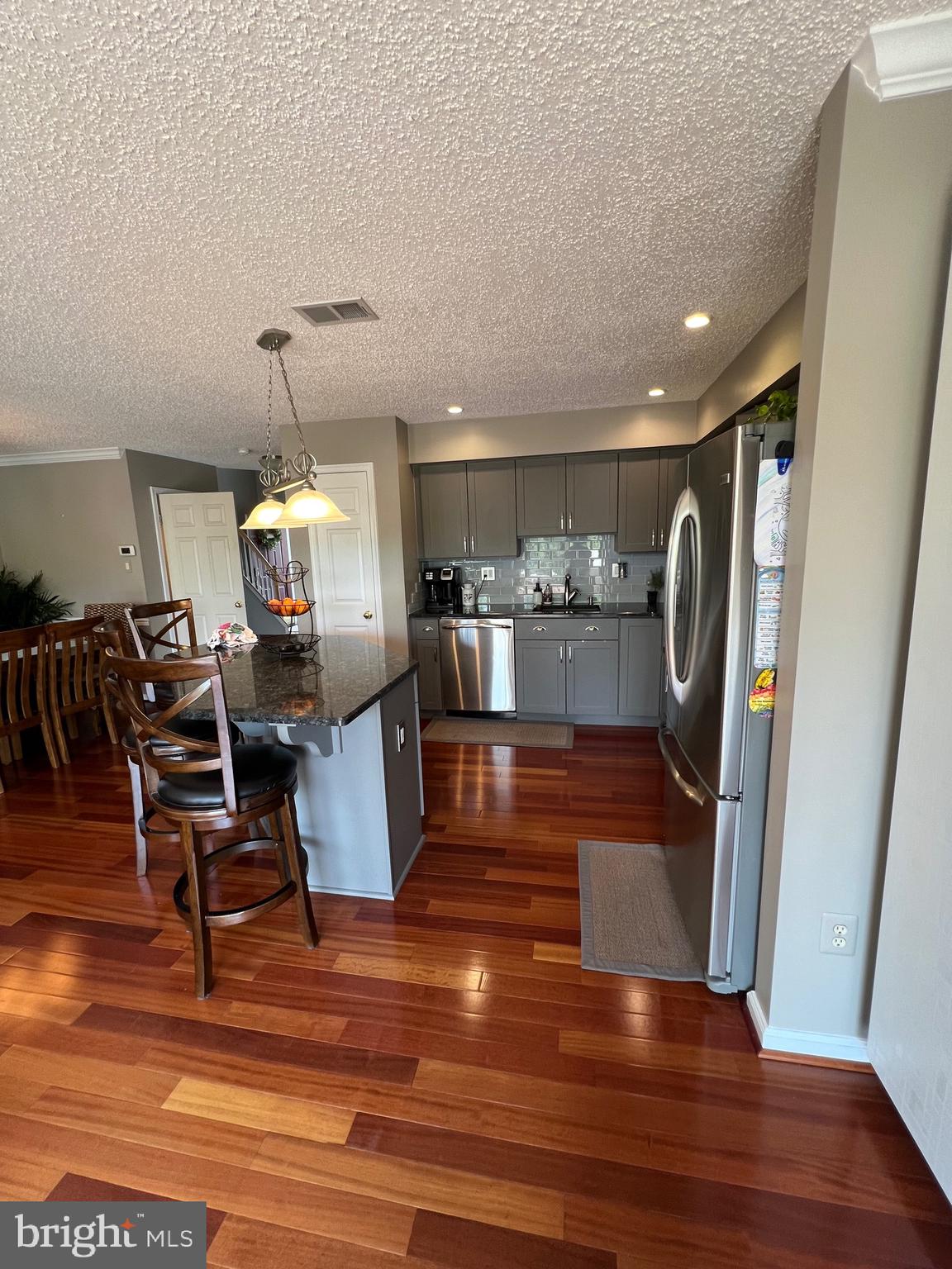 INDIAN CREEK - Residential Lease